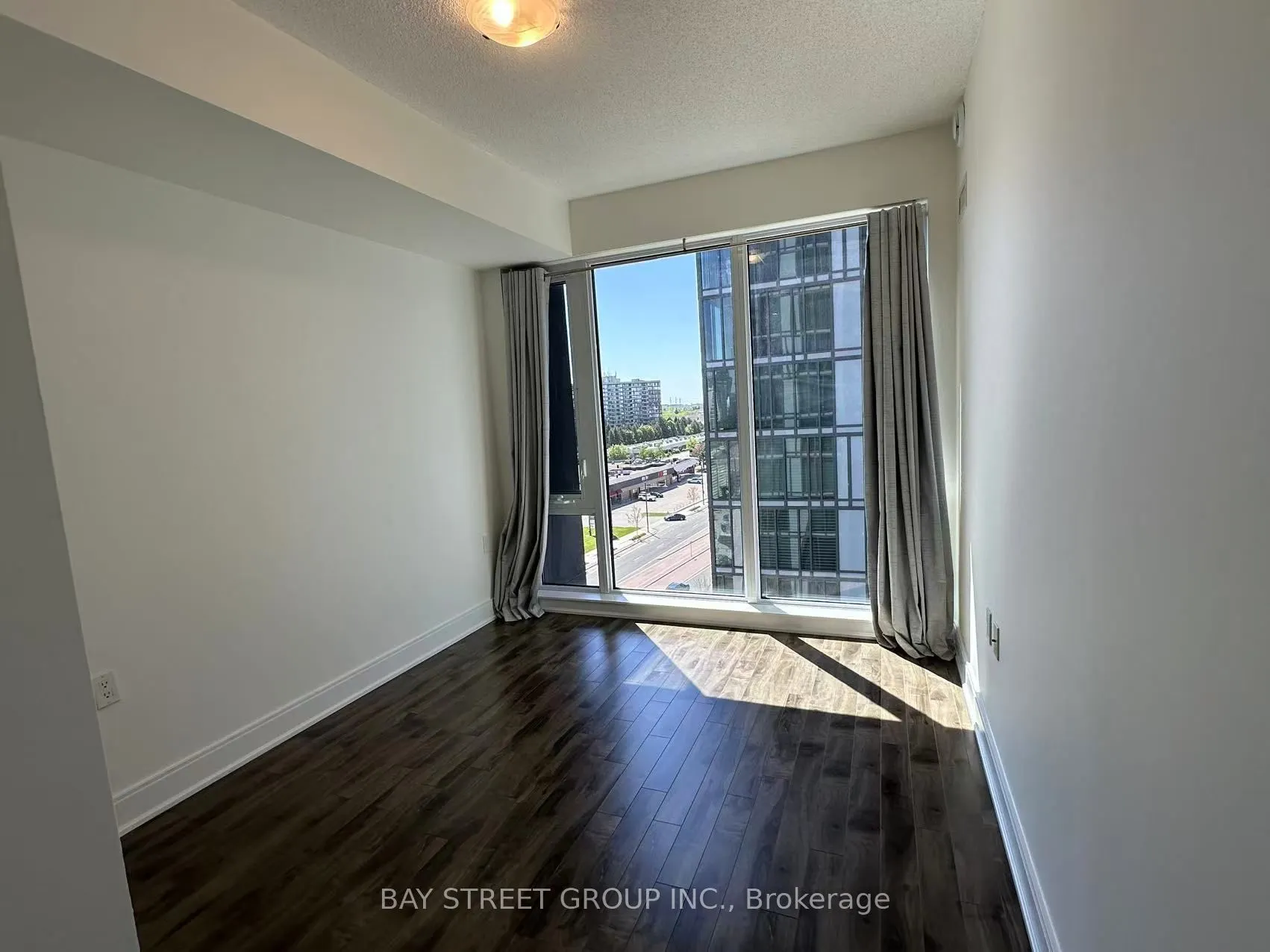9608 Yonge Street, #903