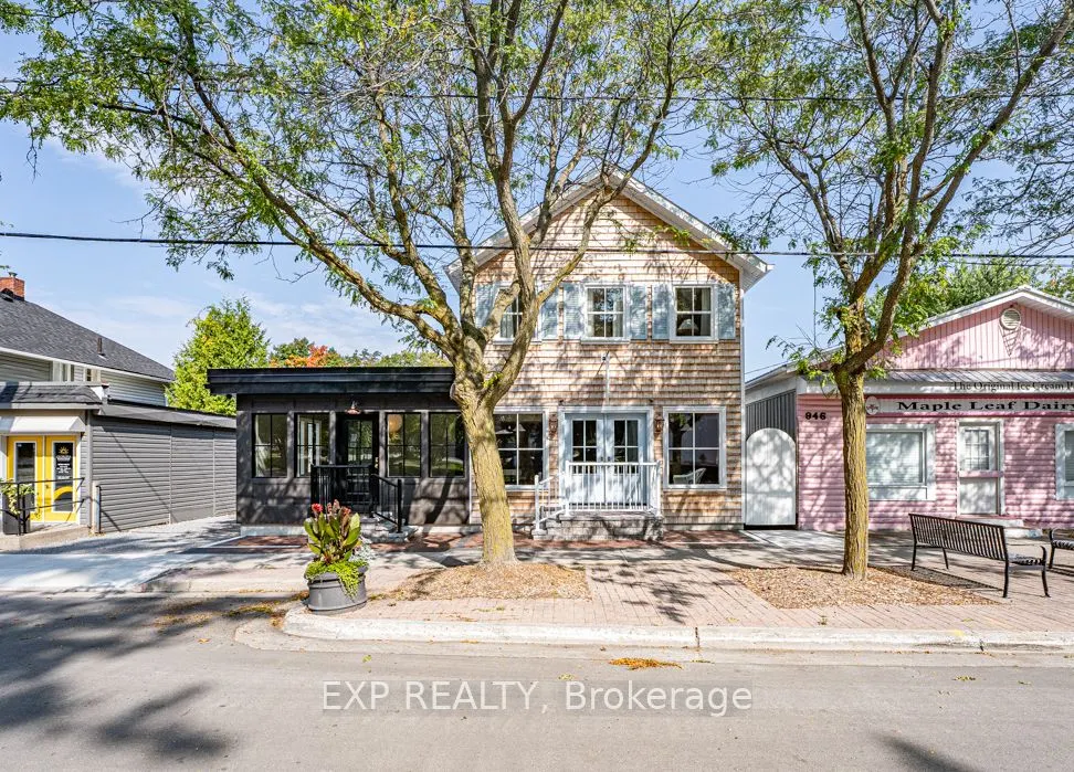 944 Lake Drive E