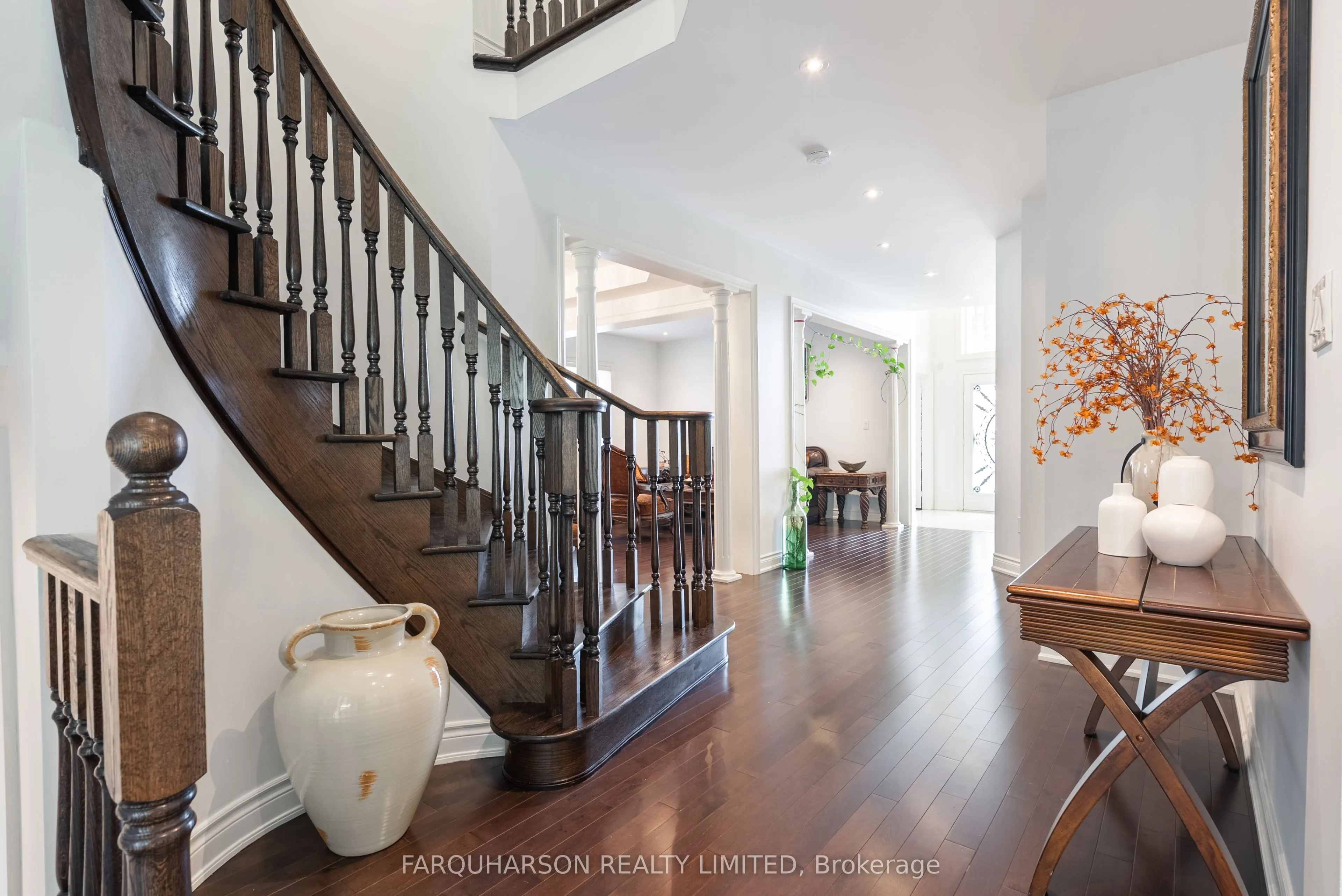 16 Durhamview Crescent