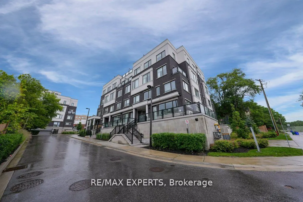 100 Alex Gardner Circle, #04
