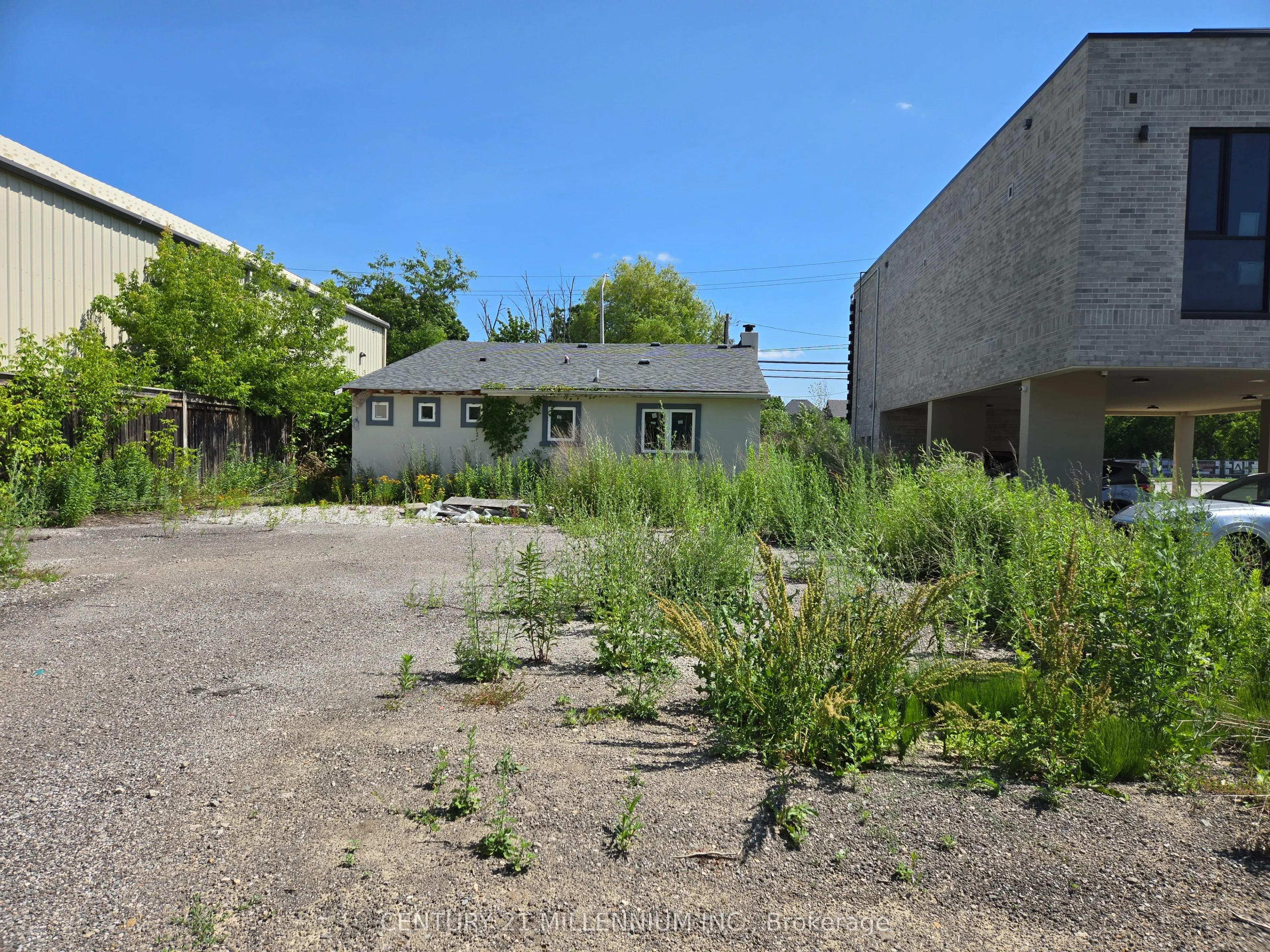 220 King Road