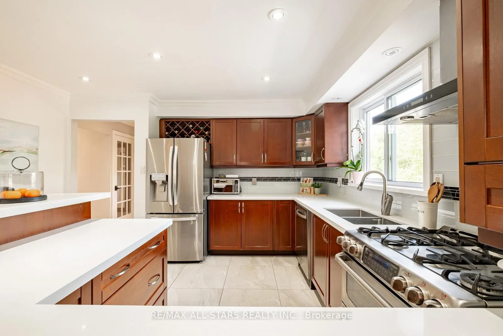 84 Thicketwood Boulevard