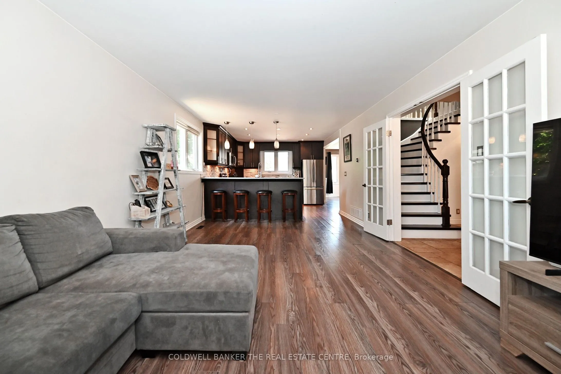 75 Castille Crescent