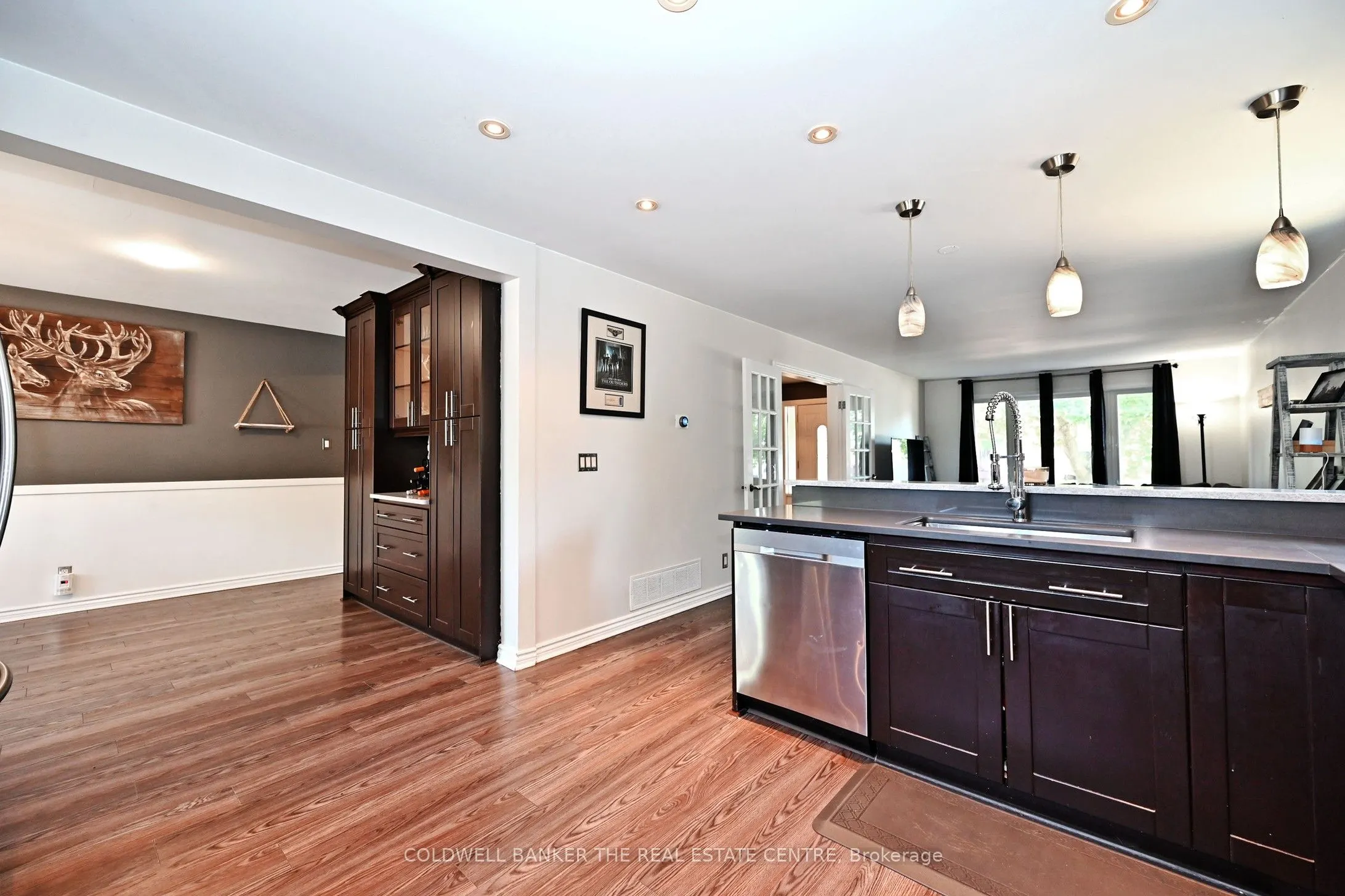 75 Castille Crescent