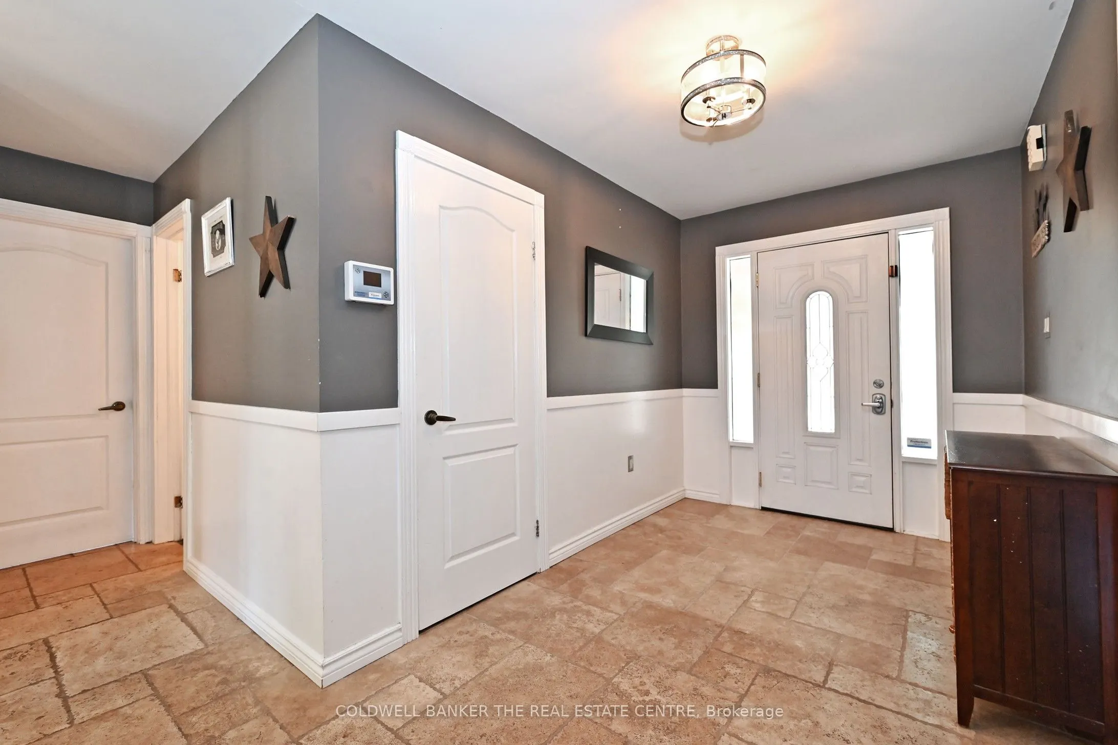 75 Castille Crescent