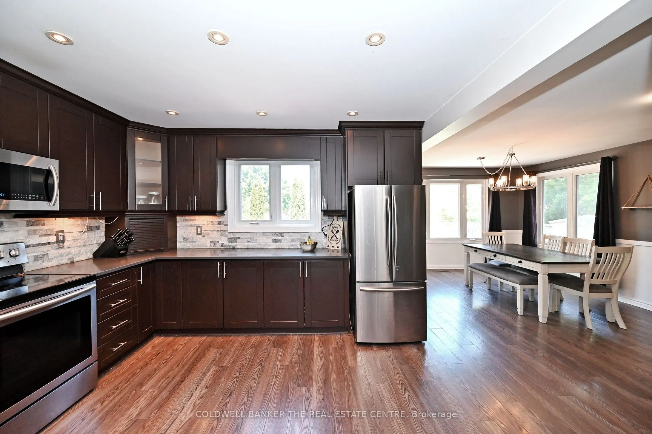 75 Castille Crescent