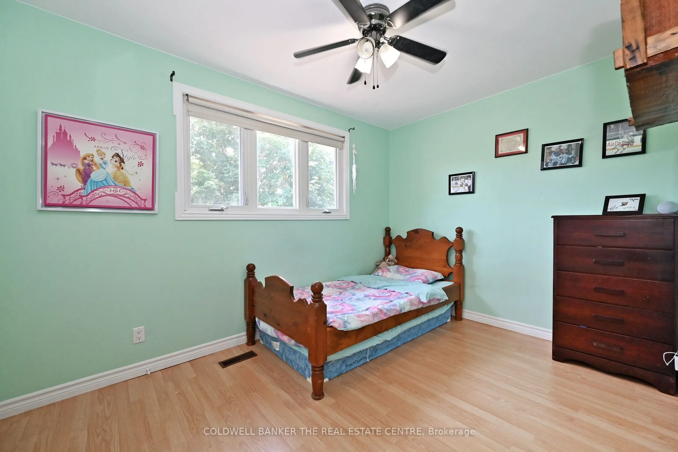 75 Castille Crescent
