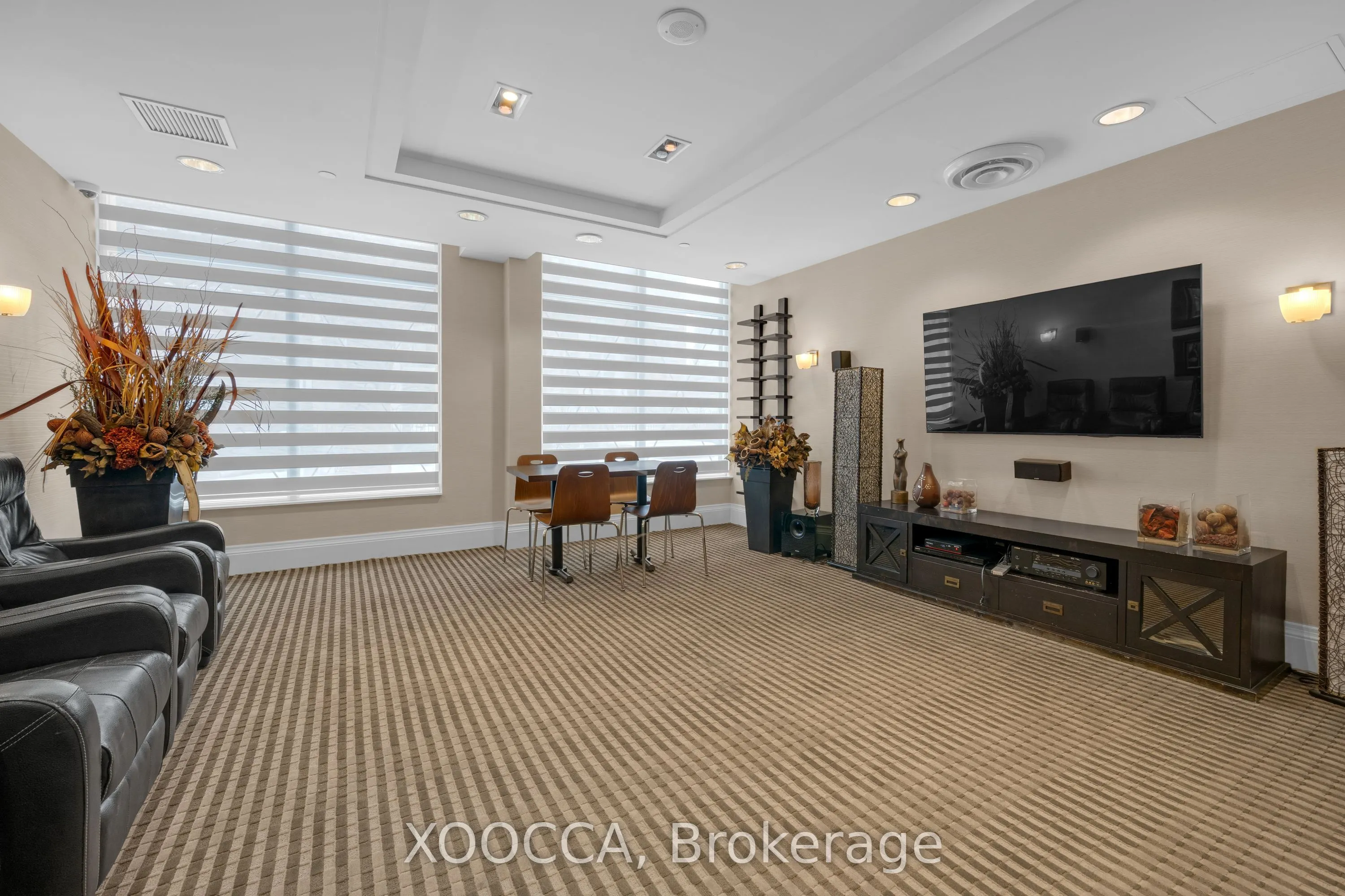 330 Red Maple Road, #1204