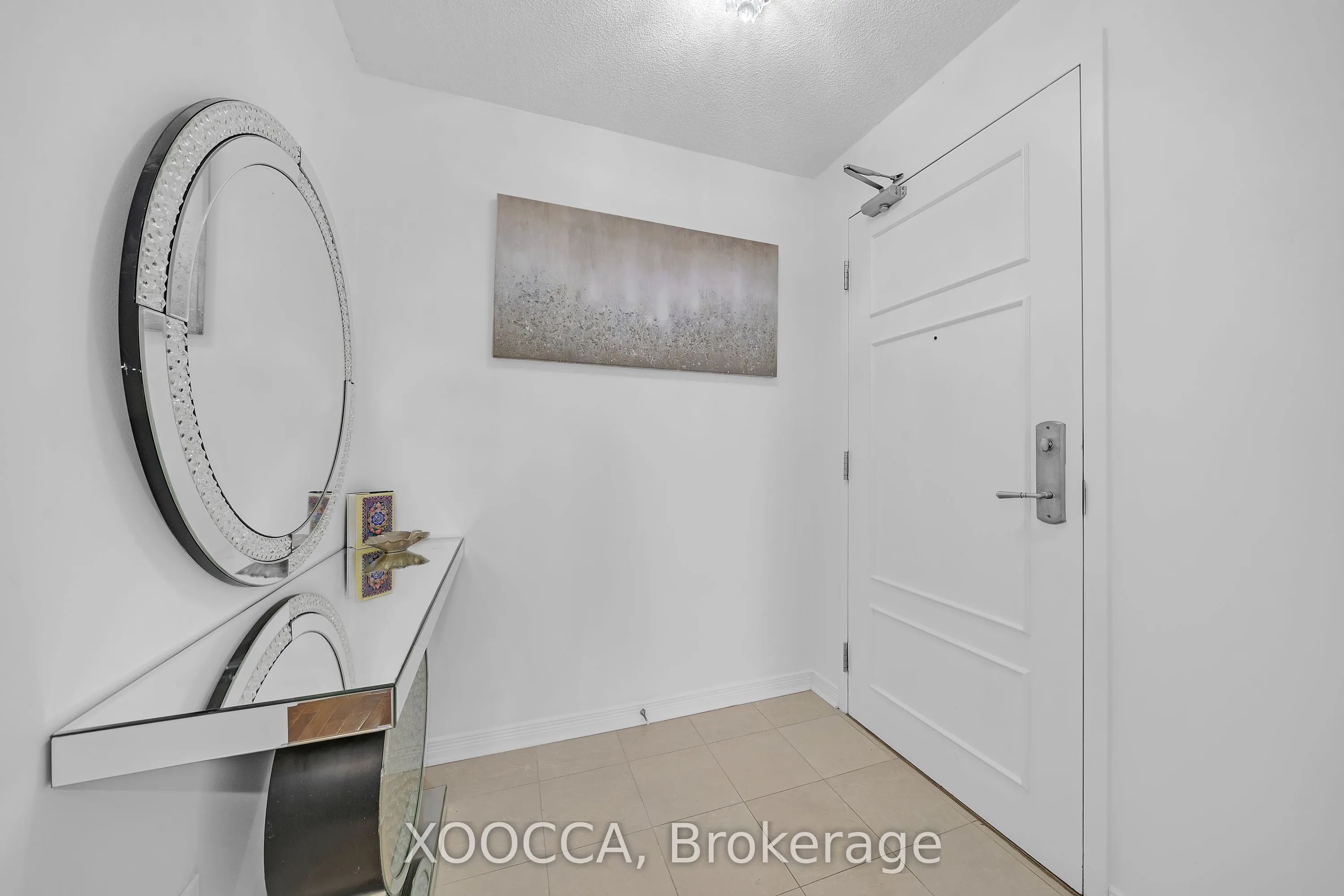330 Red Maple Road, #1204