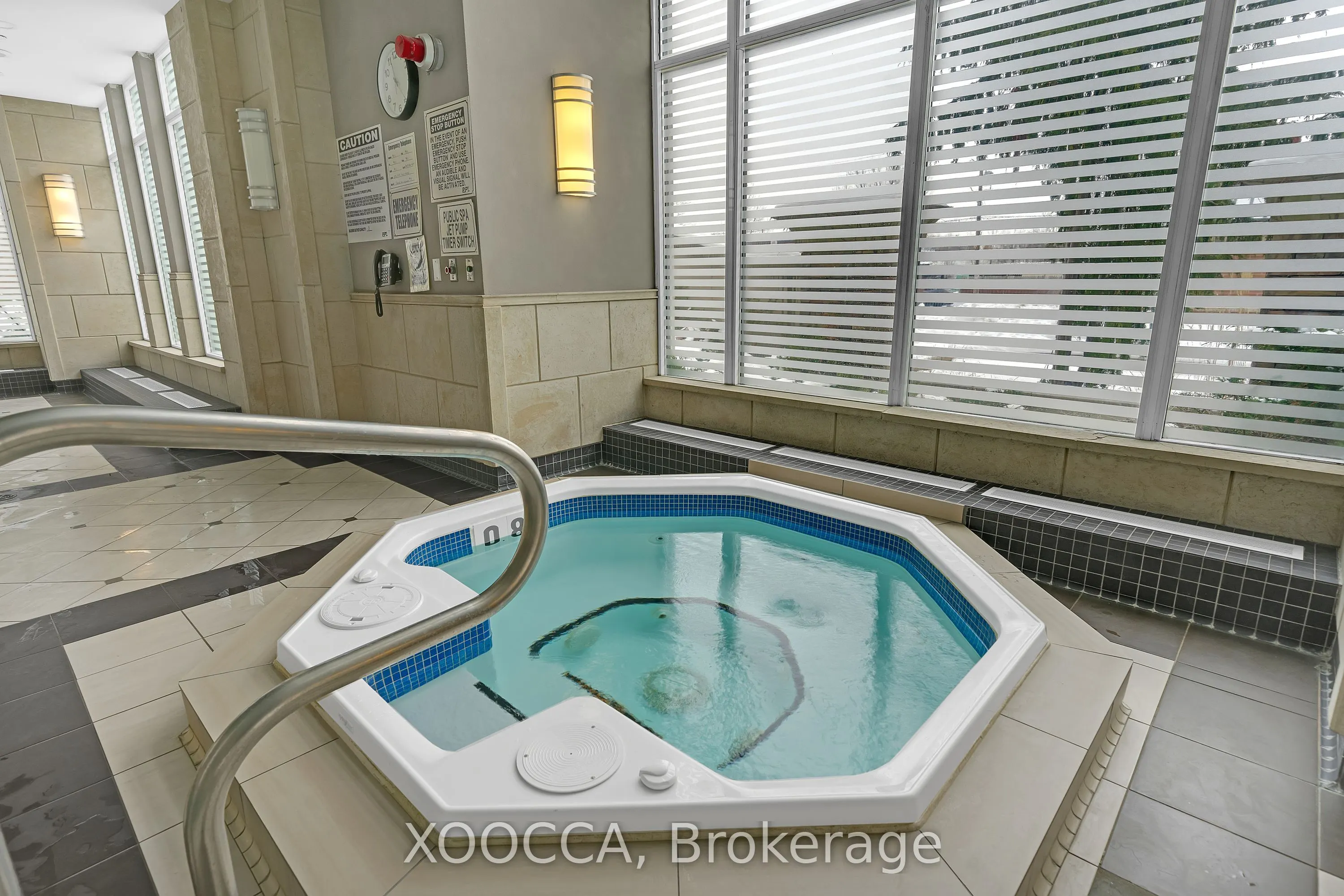 330 Red Maple Road, #1204