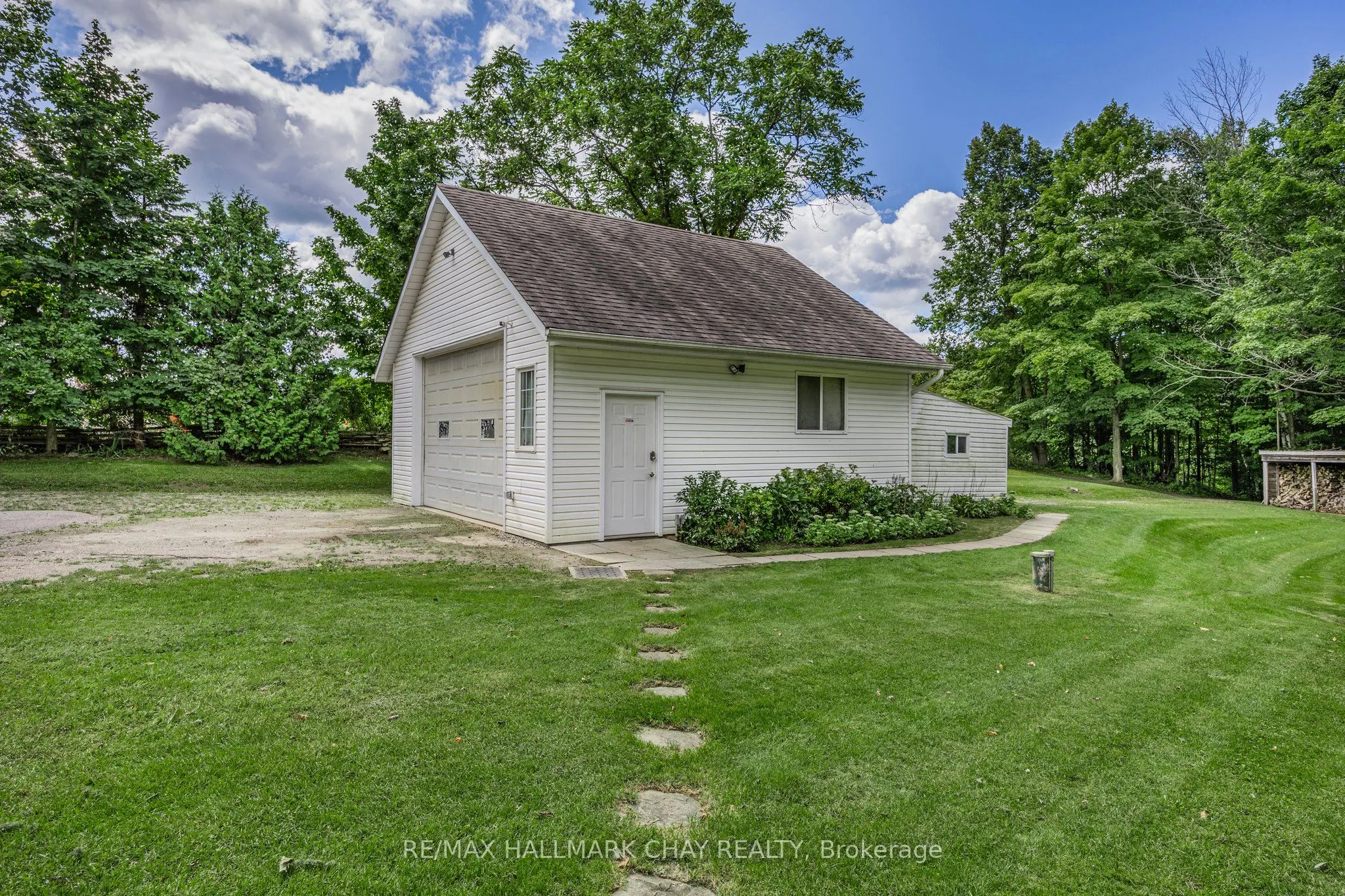 2592 Concession Road 4 Concession