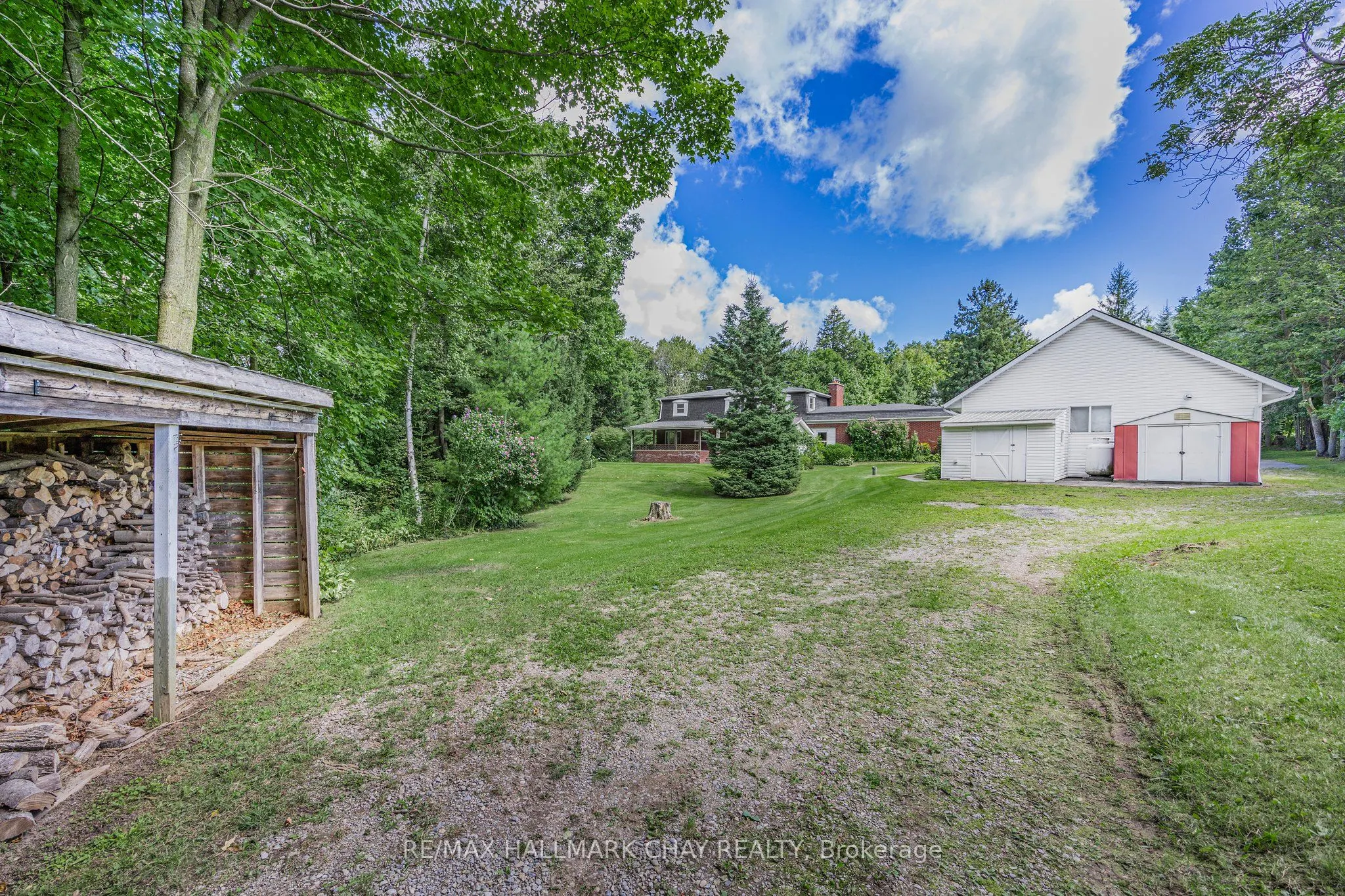 2592 Concession Road 4 Concession