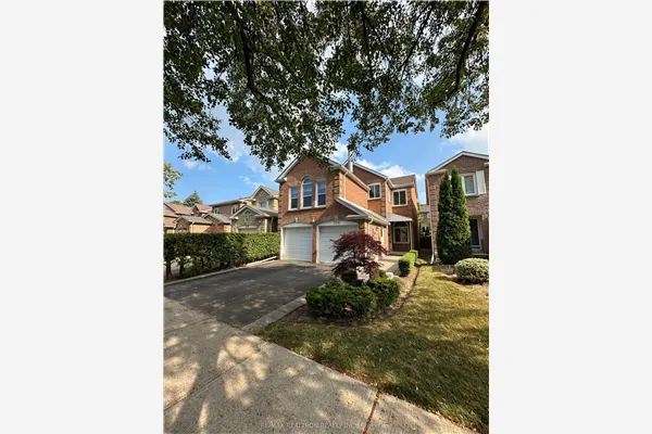 206 Glenmanor Way