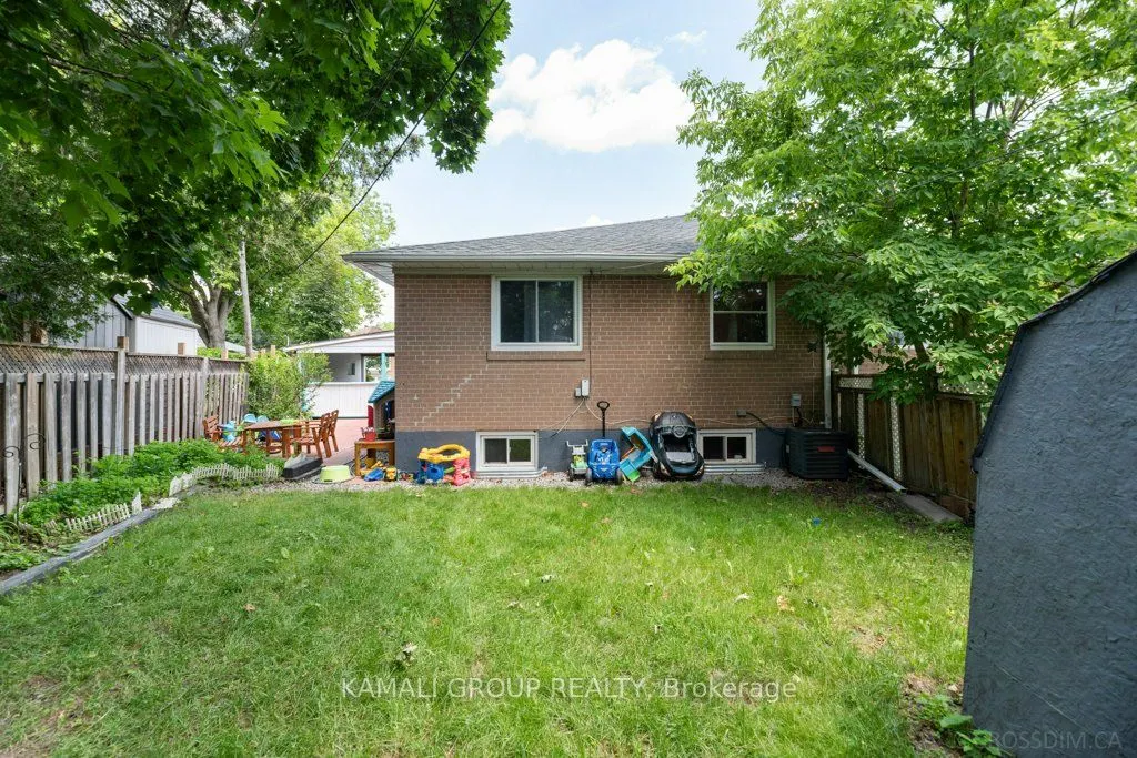 100 Sheldon Avenue, #Main