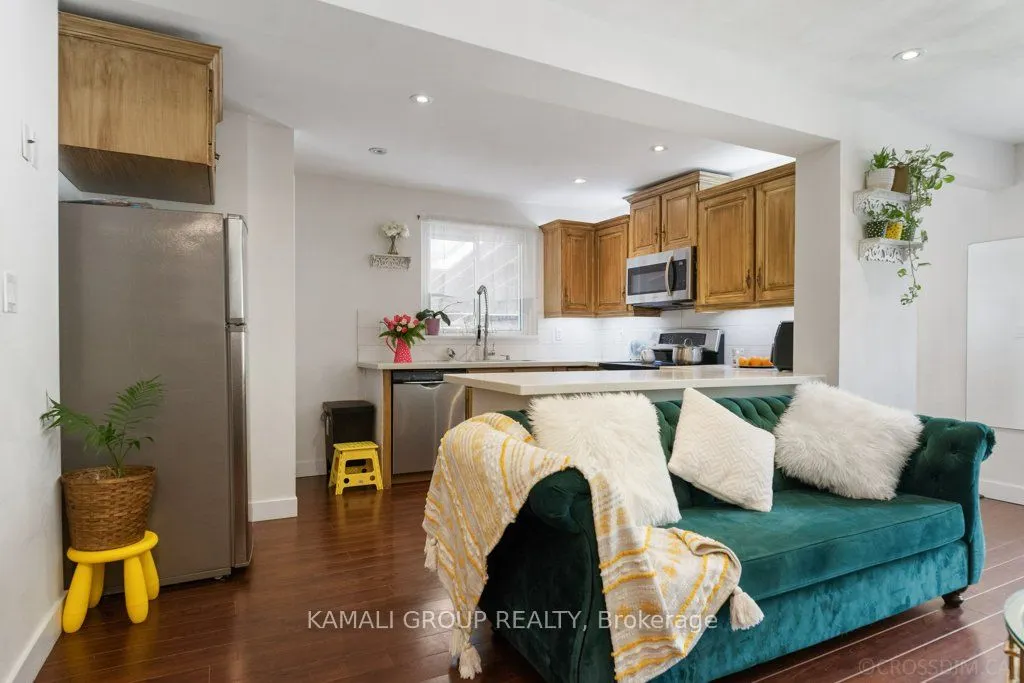 100 Sheldon Avenue, #Main