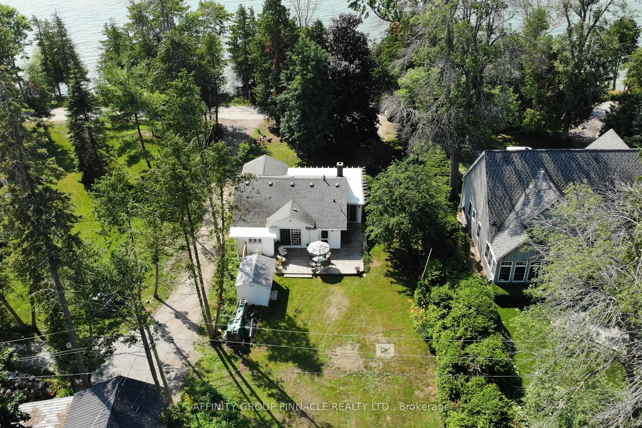 B35 Lakeshore Road