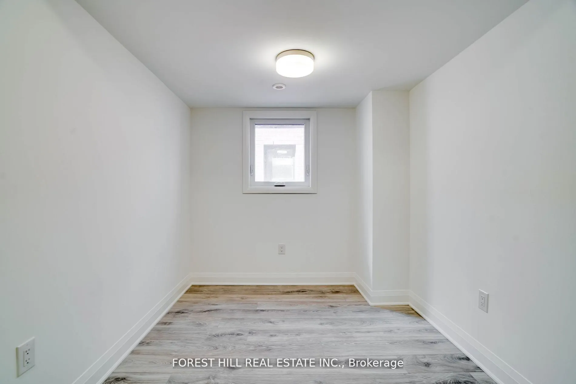 16 Chesley Street