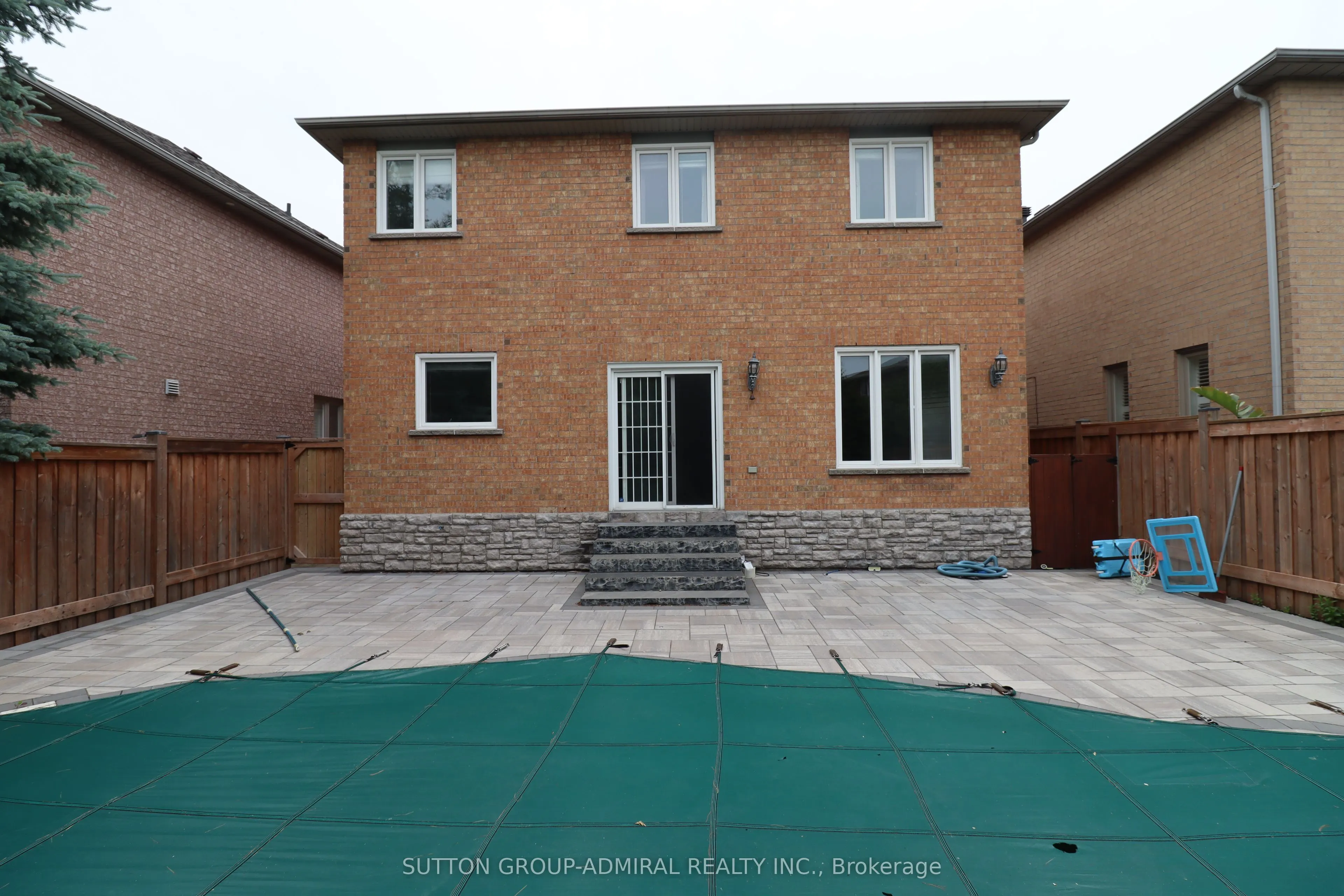 51 Michelle Drive
