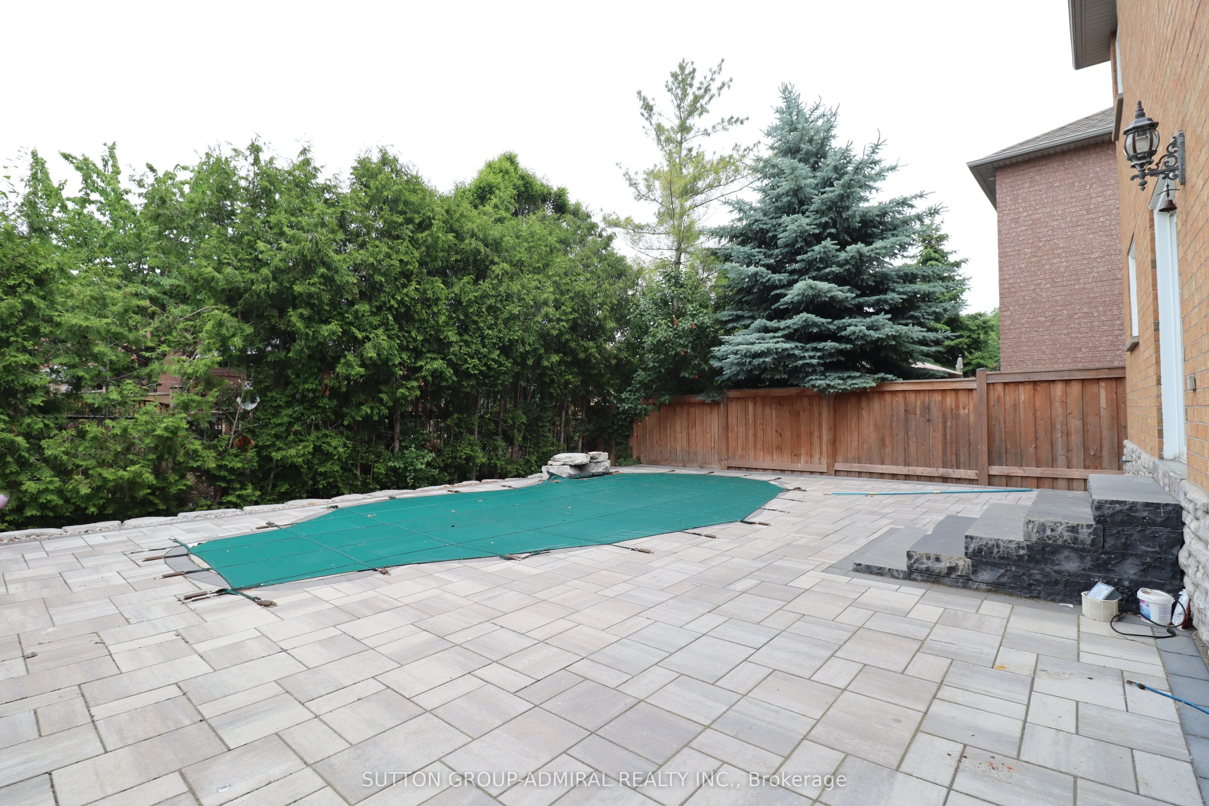 51 Michelle Drive
