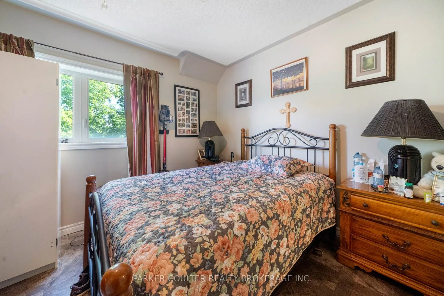 112 Simcoe Road, #301