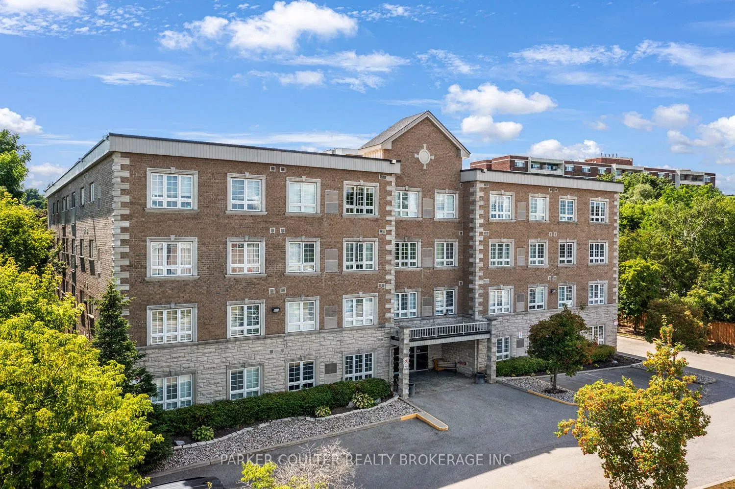 112 Simcoe Road, #301