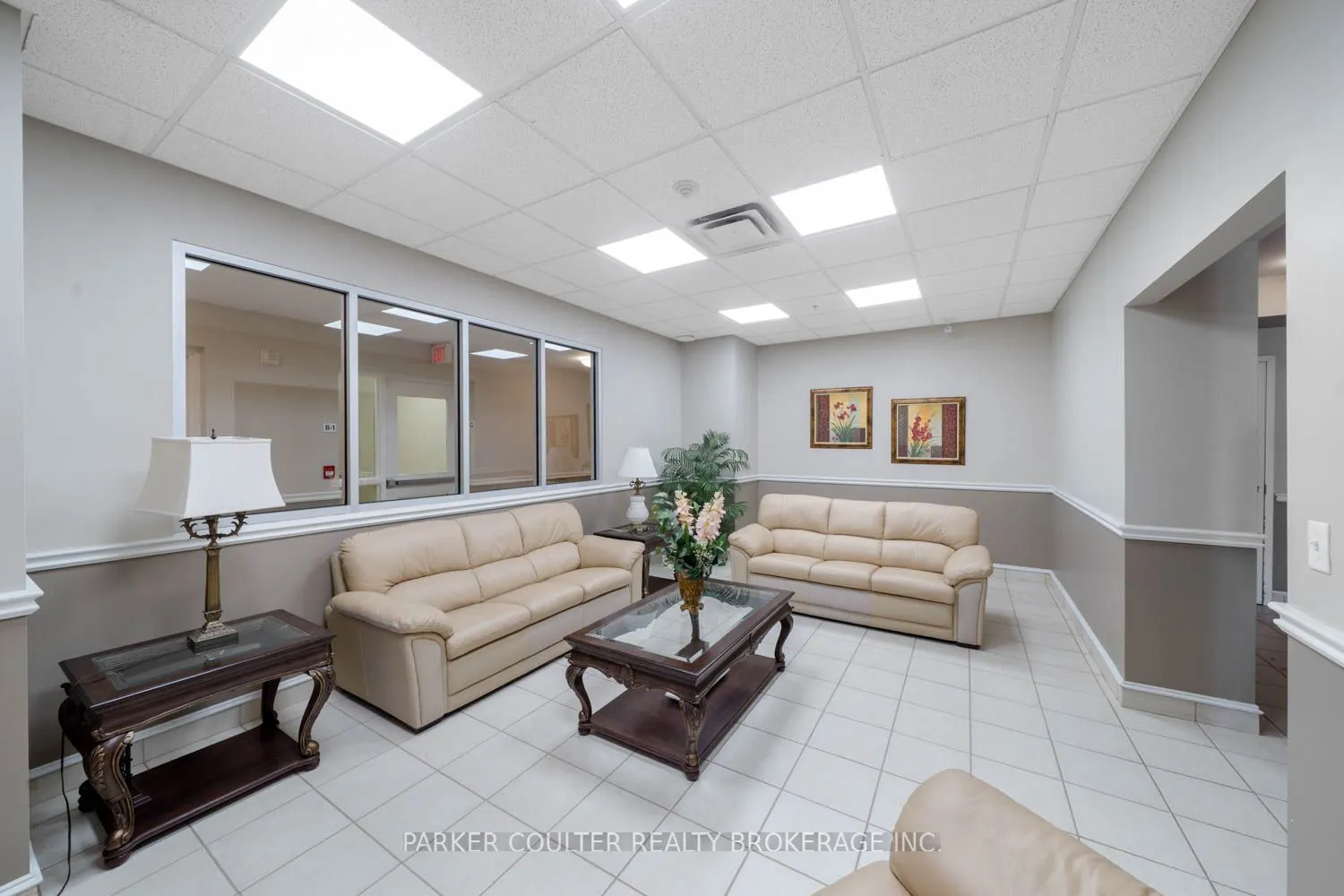 112 Simcoe Road, #301