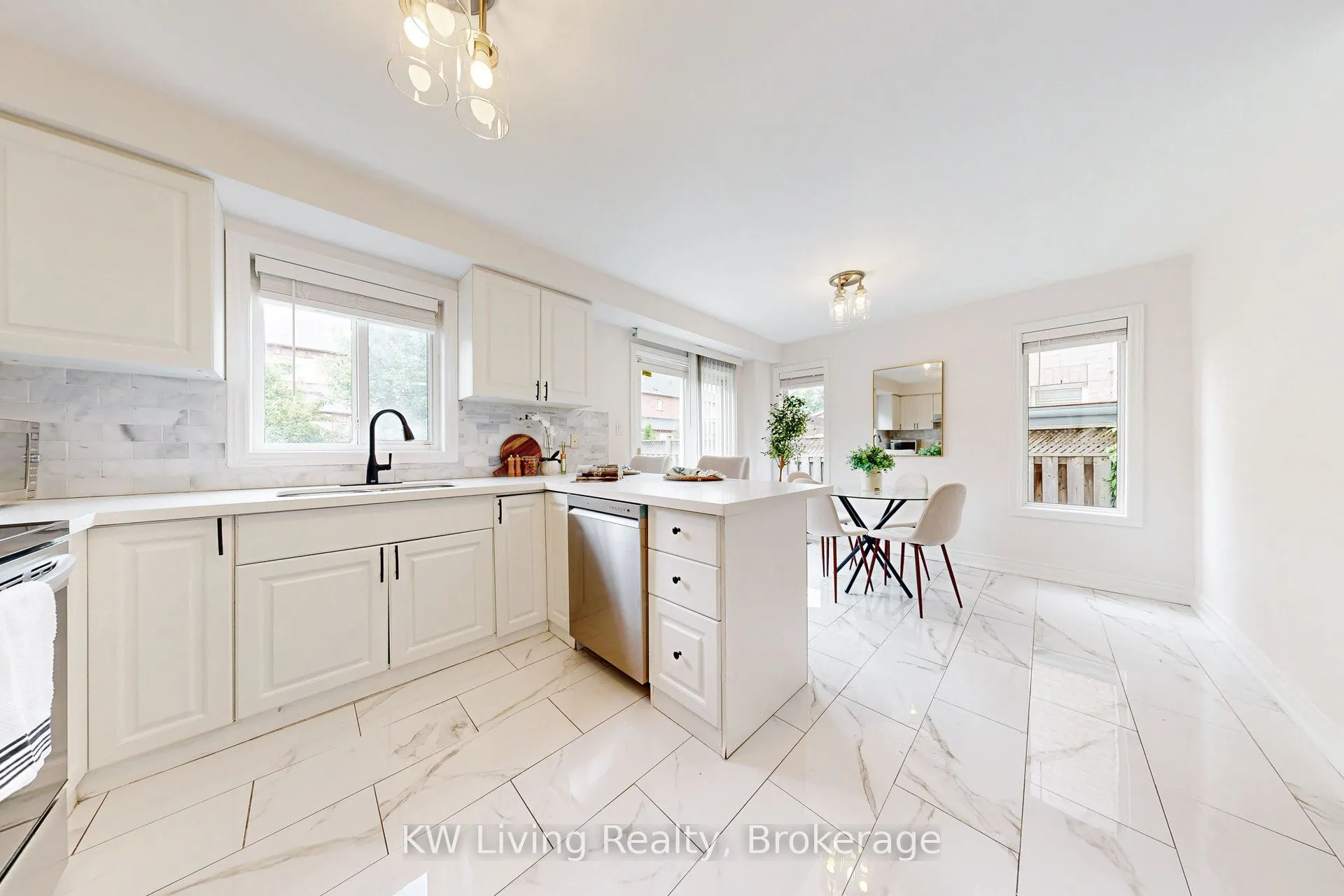 37 Bluewater Trail