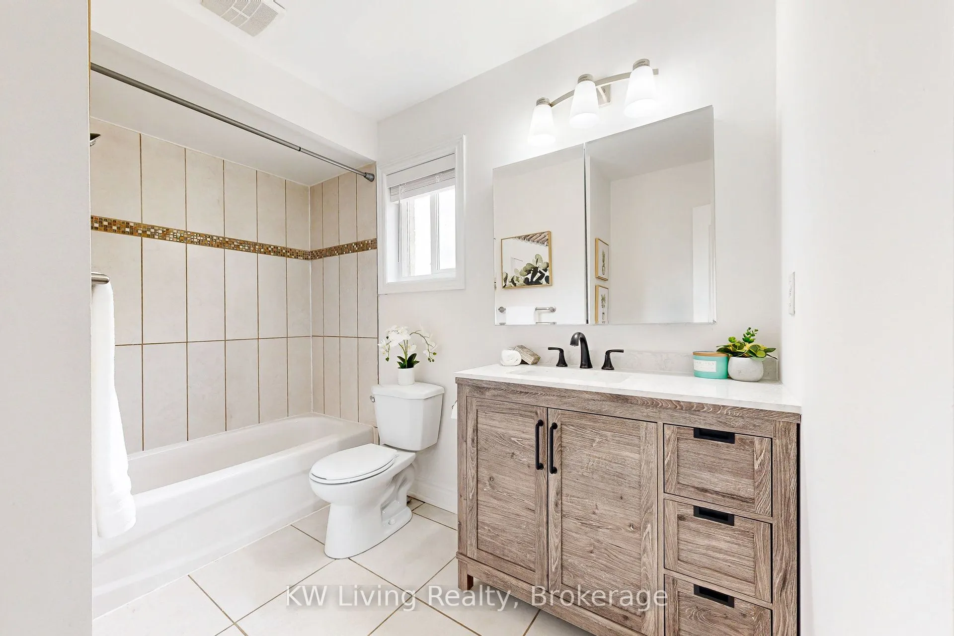 37 Bluewater Trail