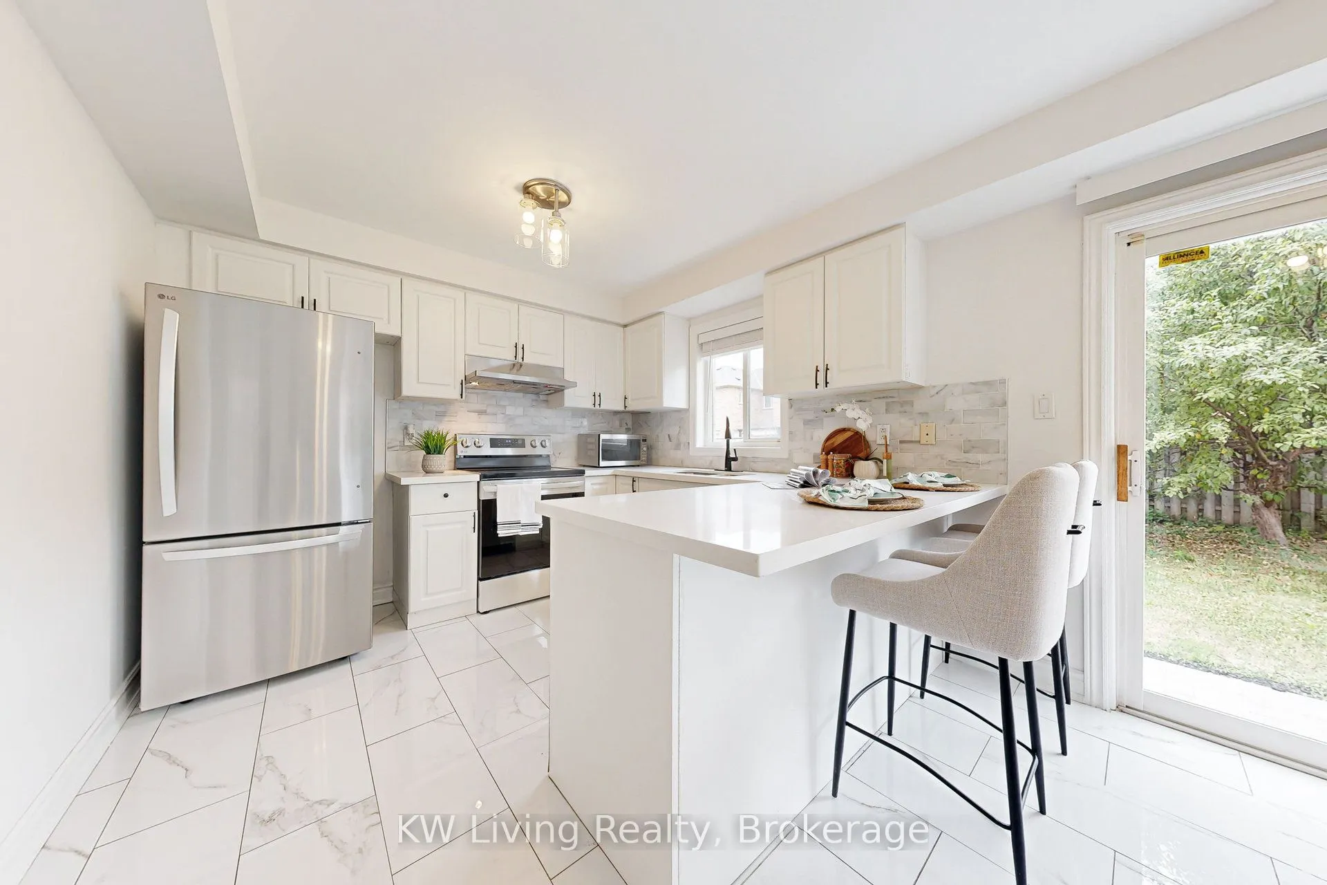 37 Bluewater Trail