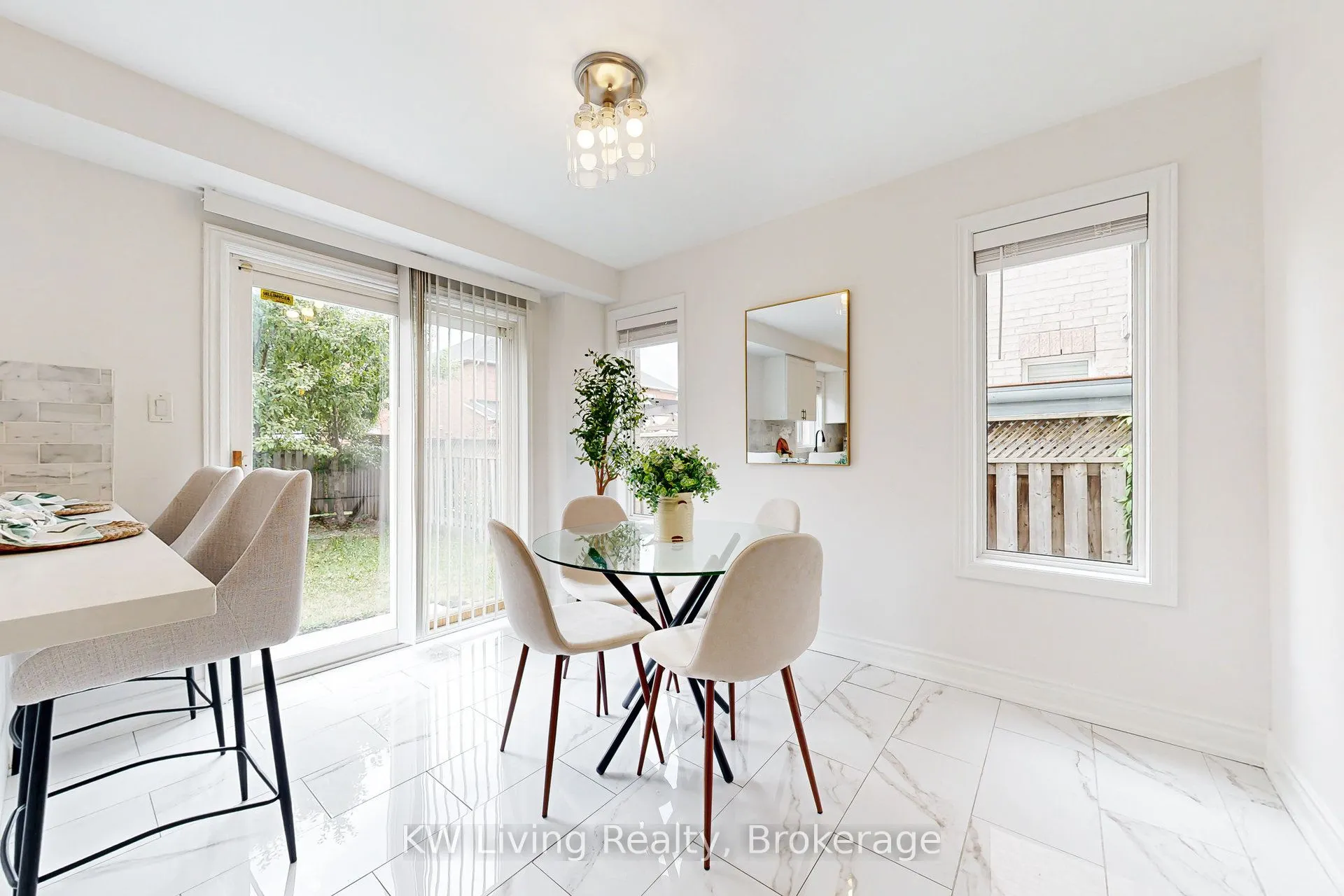 37 Bluewater Trail