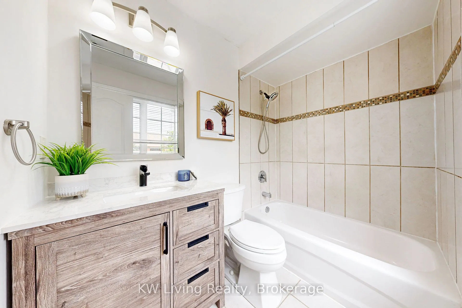 37 Bluewater Trail