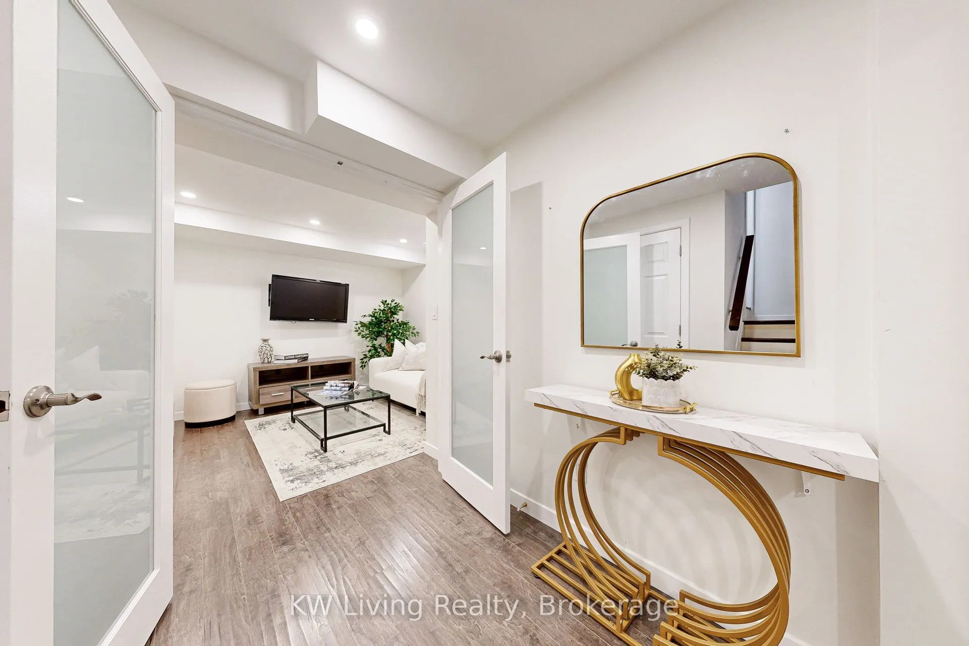 37 Bluewater Trail
