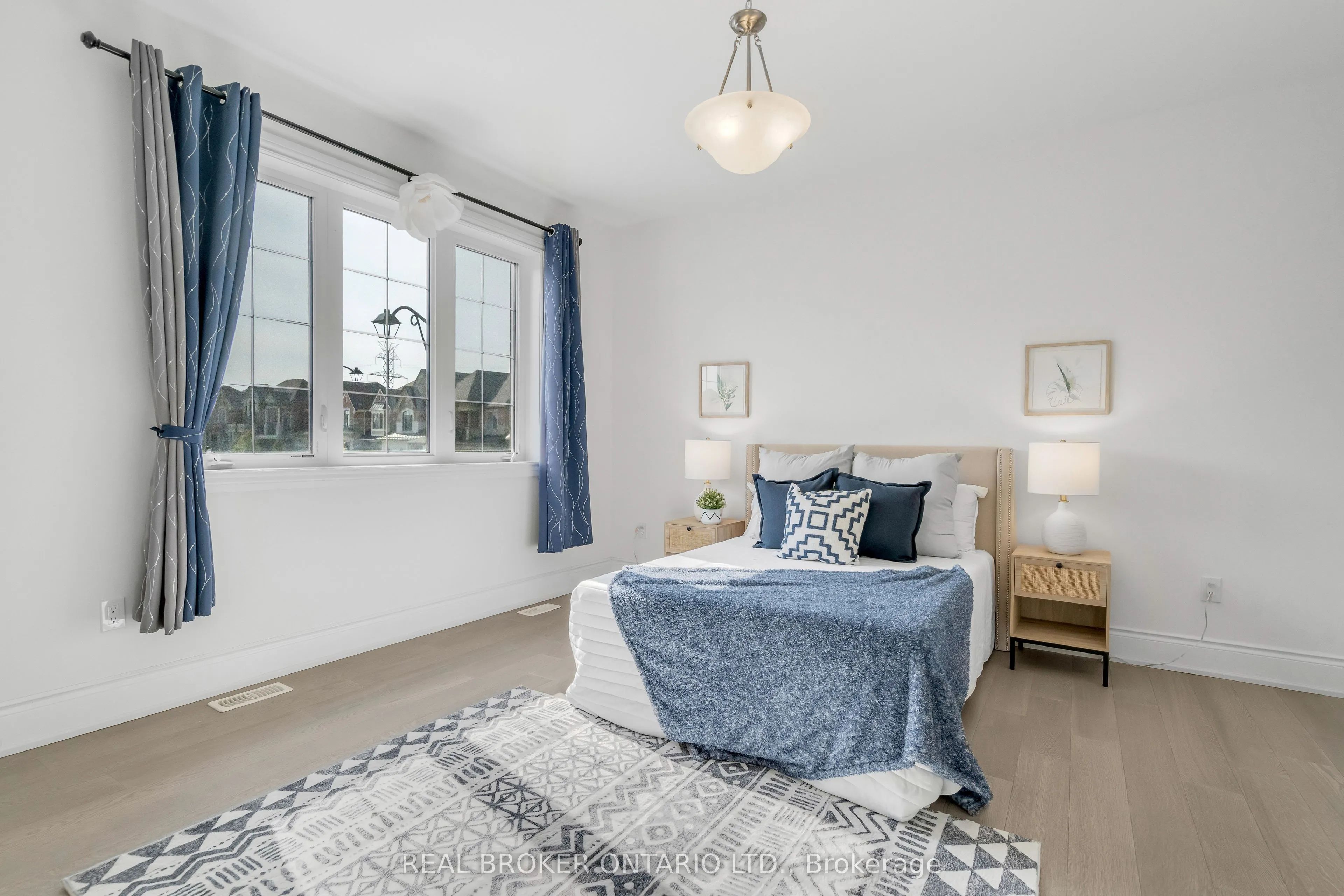 18 Ridgepoint Road