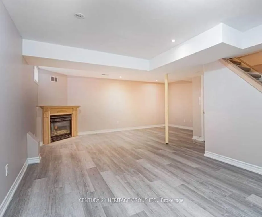 108 Bothwell Crescent