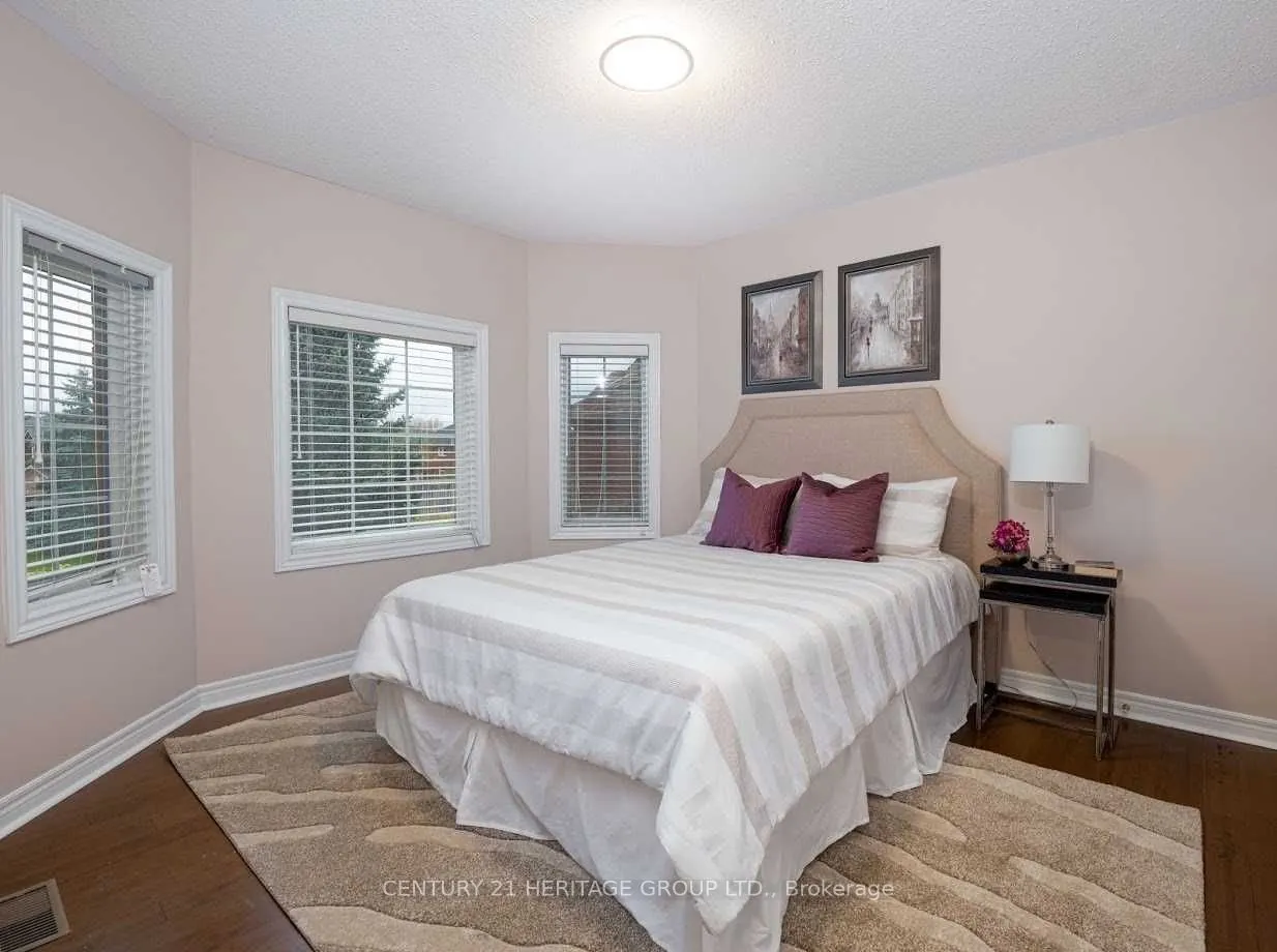 108 Bothwell Crescent