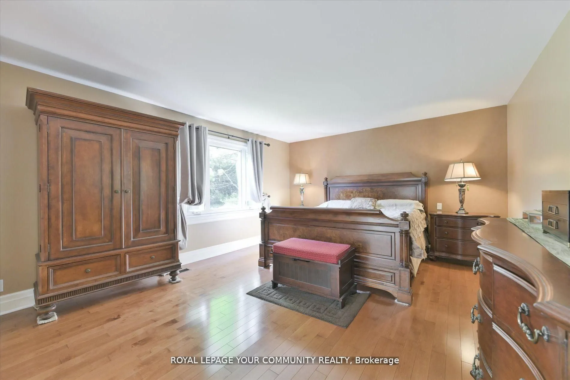 7 Skyview Lane