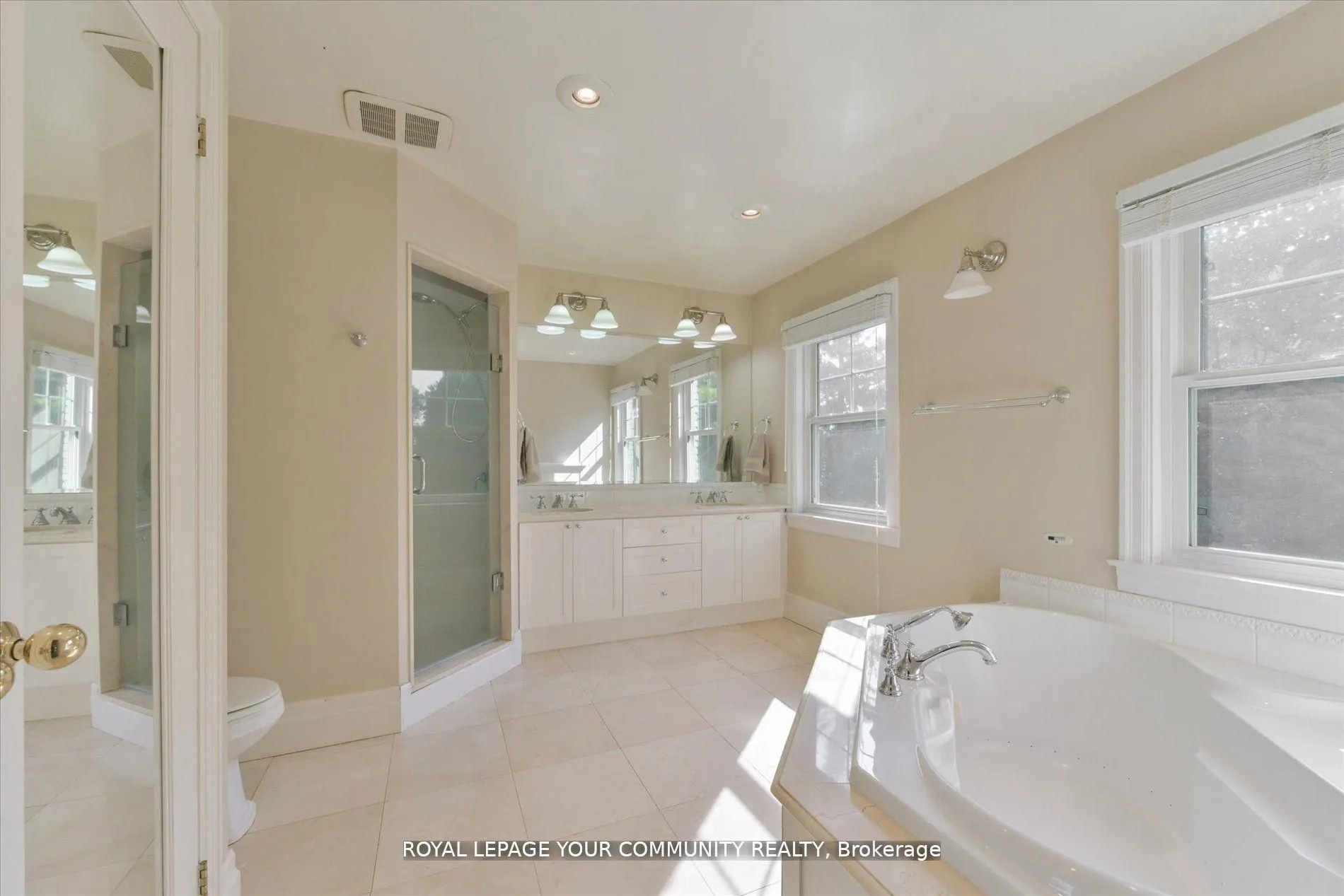 7 Skyview Lane
