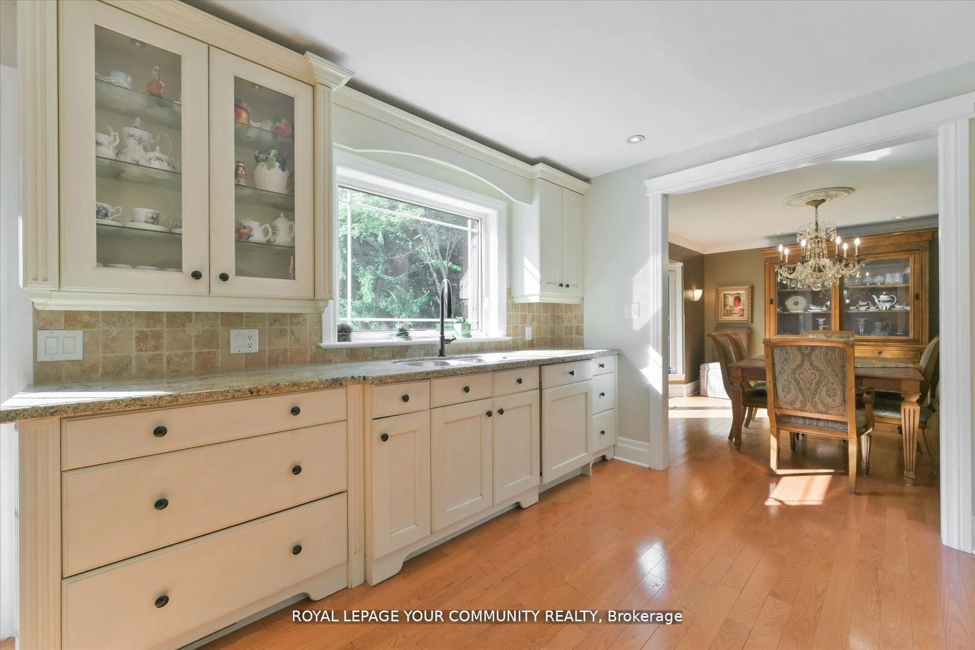 7 Skyview Lane