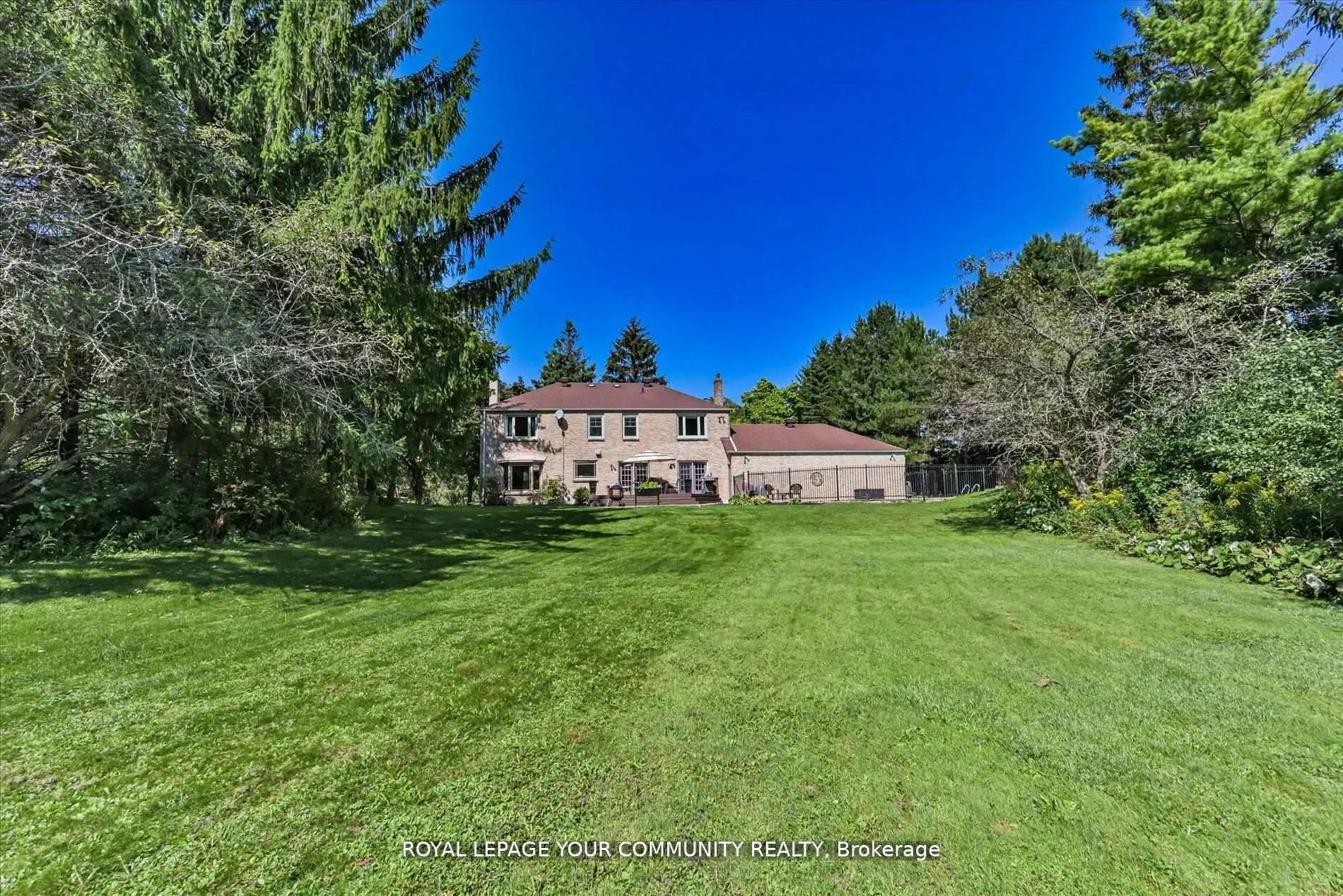7 Skyview Lane
