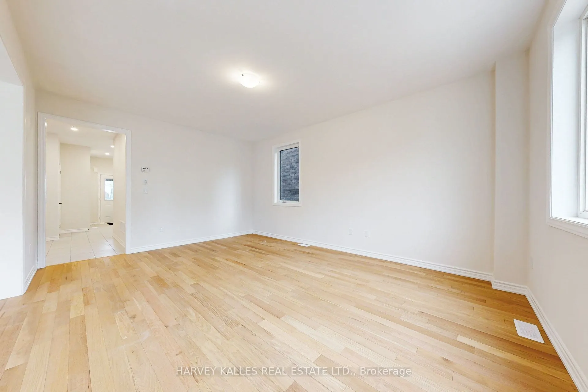 53 Lawrence D. Pridham Avenue