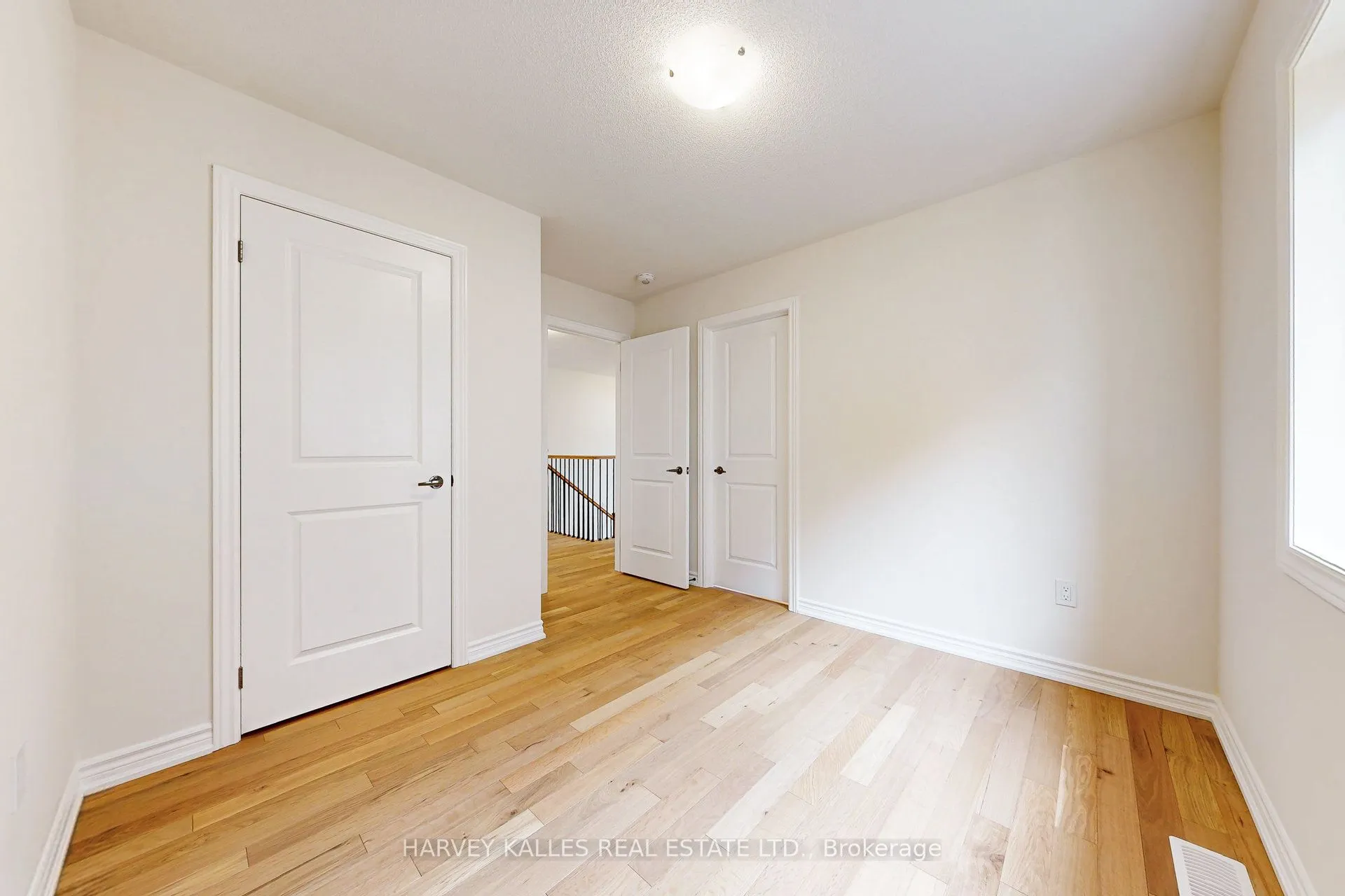 53 Lawrence D. Pridham Avenue