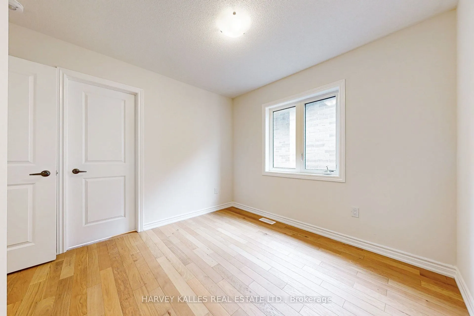 53 Lawrence D. Pridham Avenue