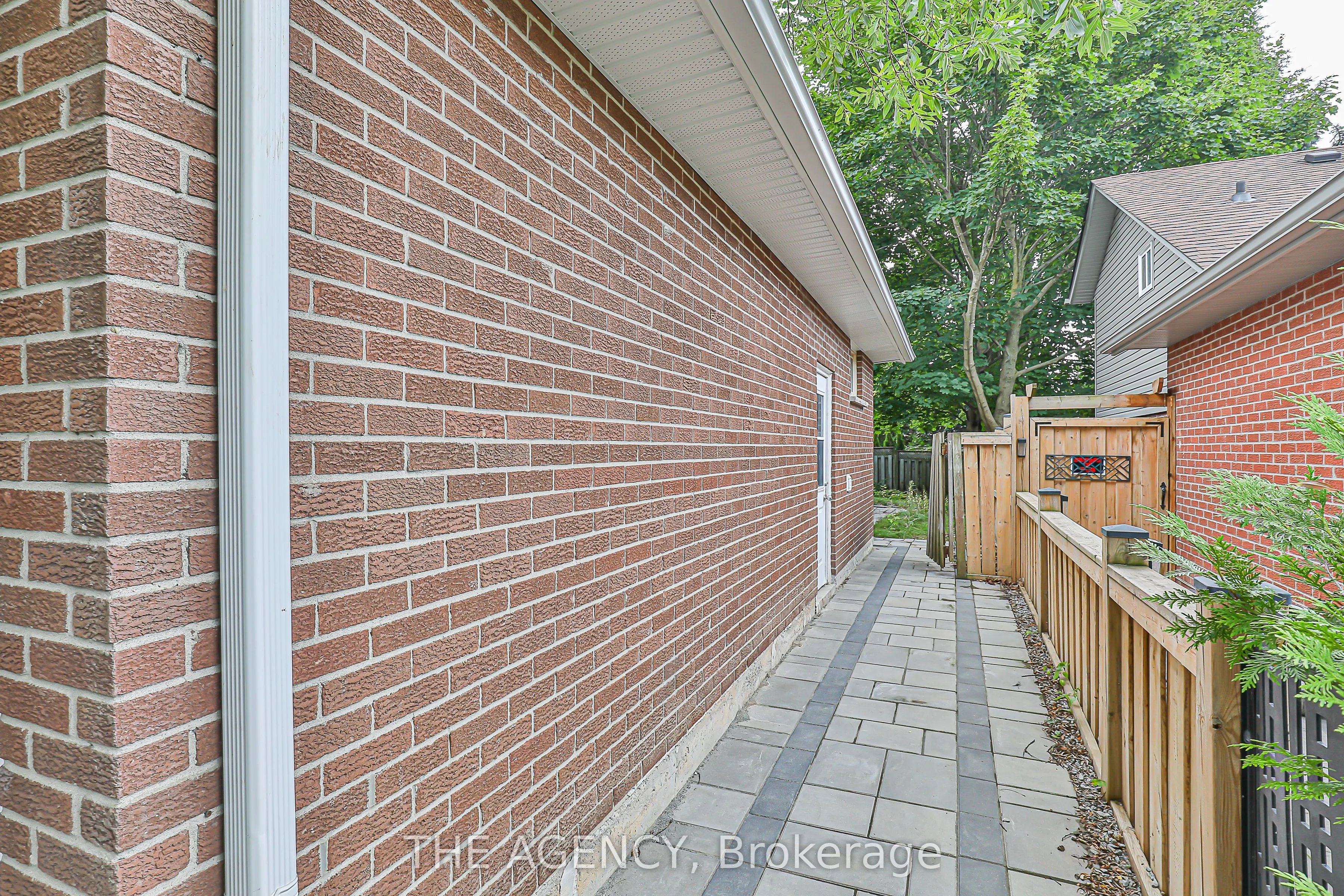 310 Primrose Lane