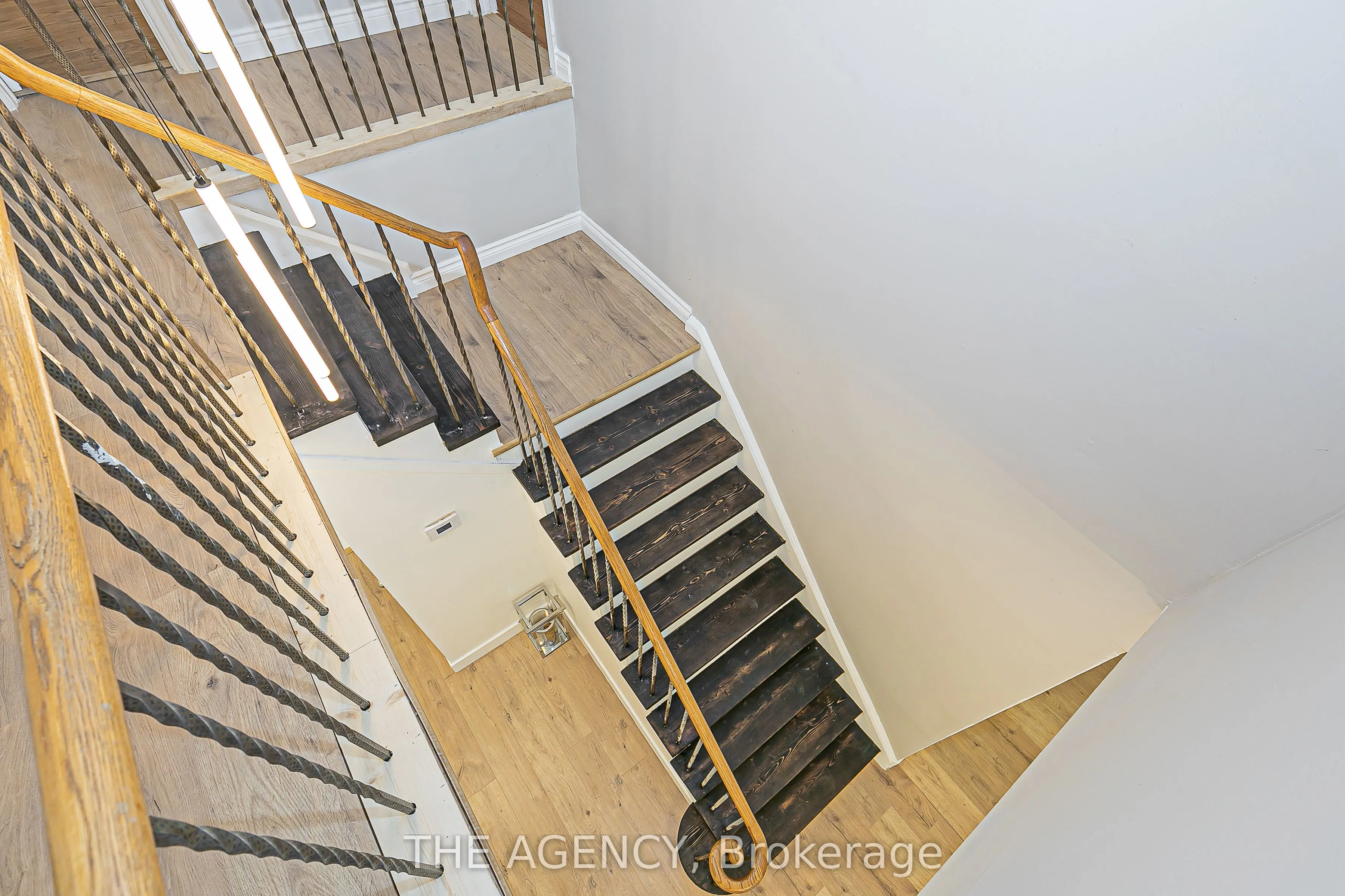 310 Primrose Lane