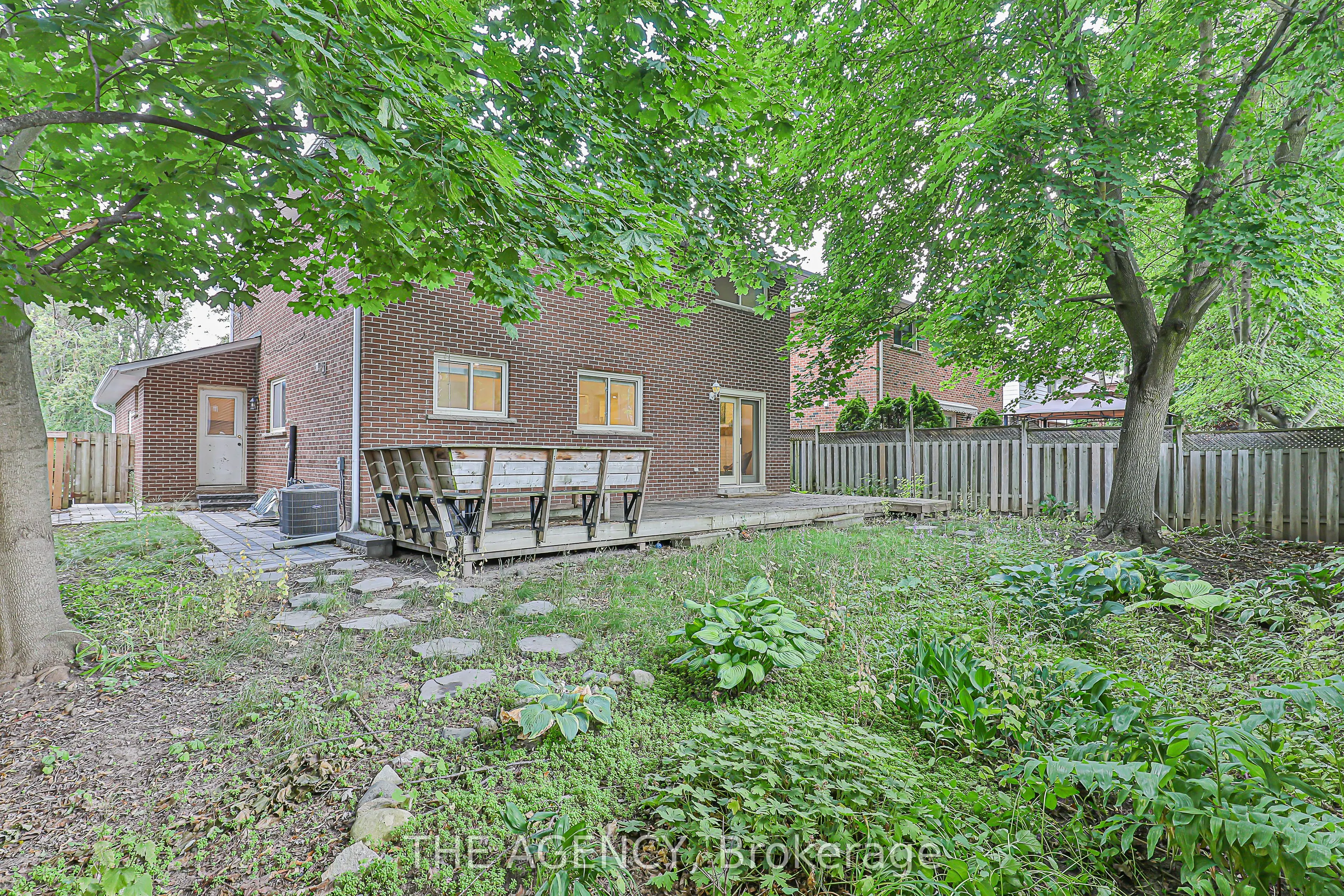 310 Primrose Lane