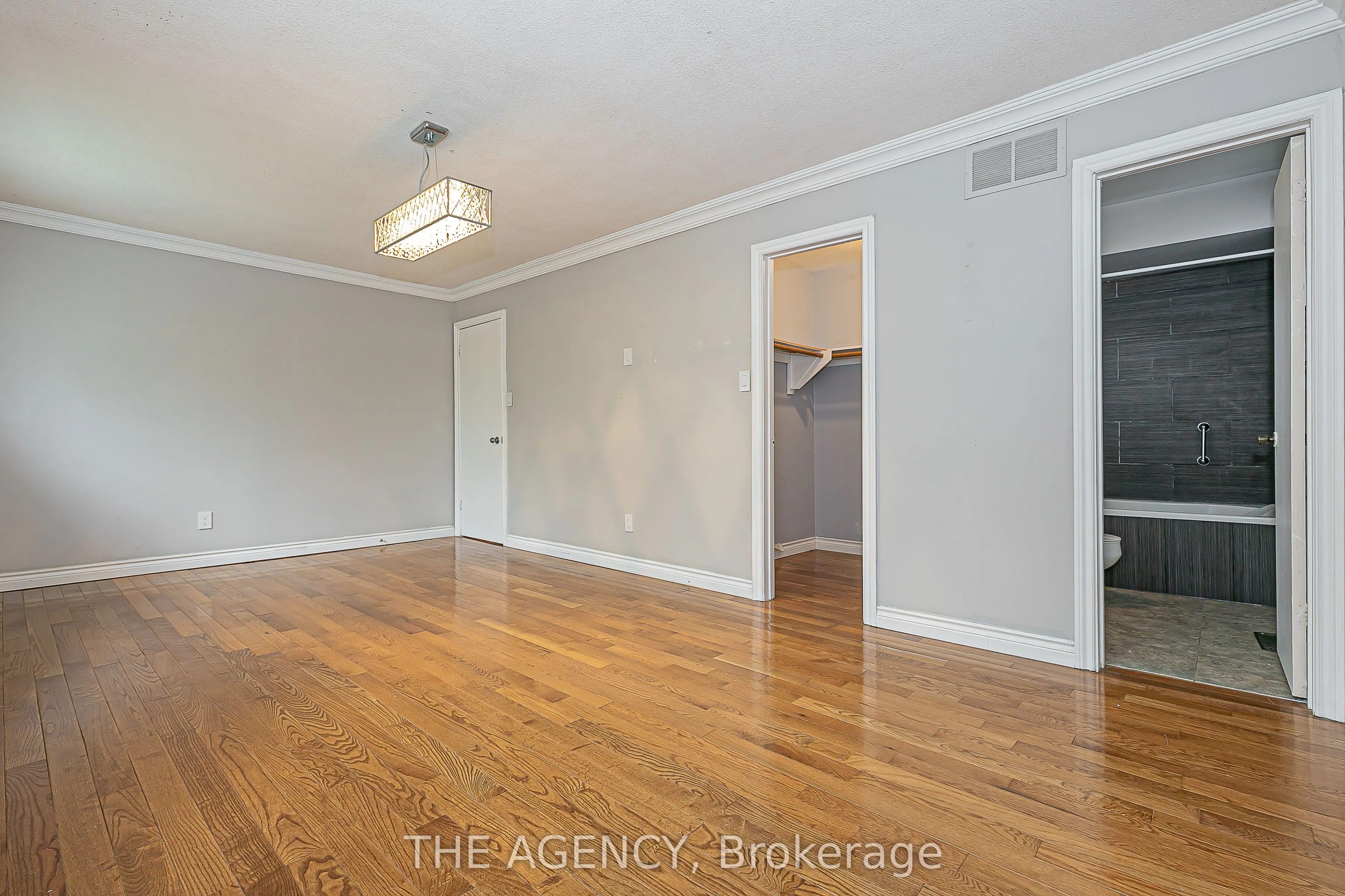 310 Primrose Lane