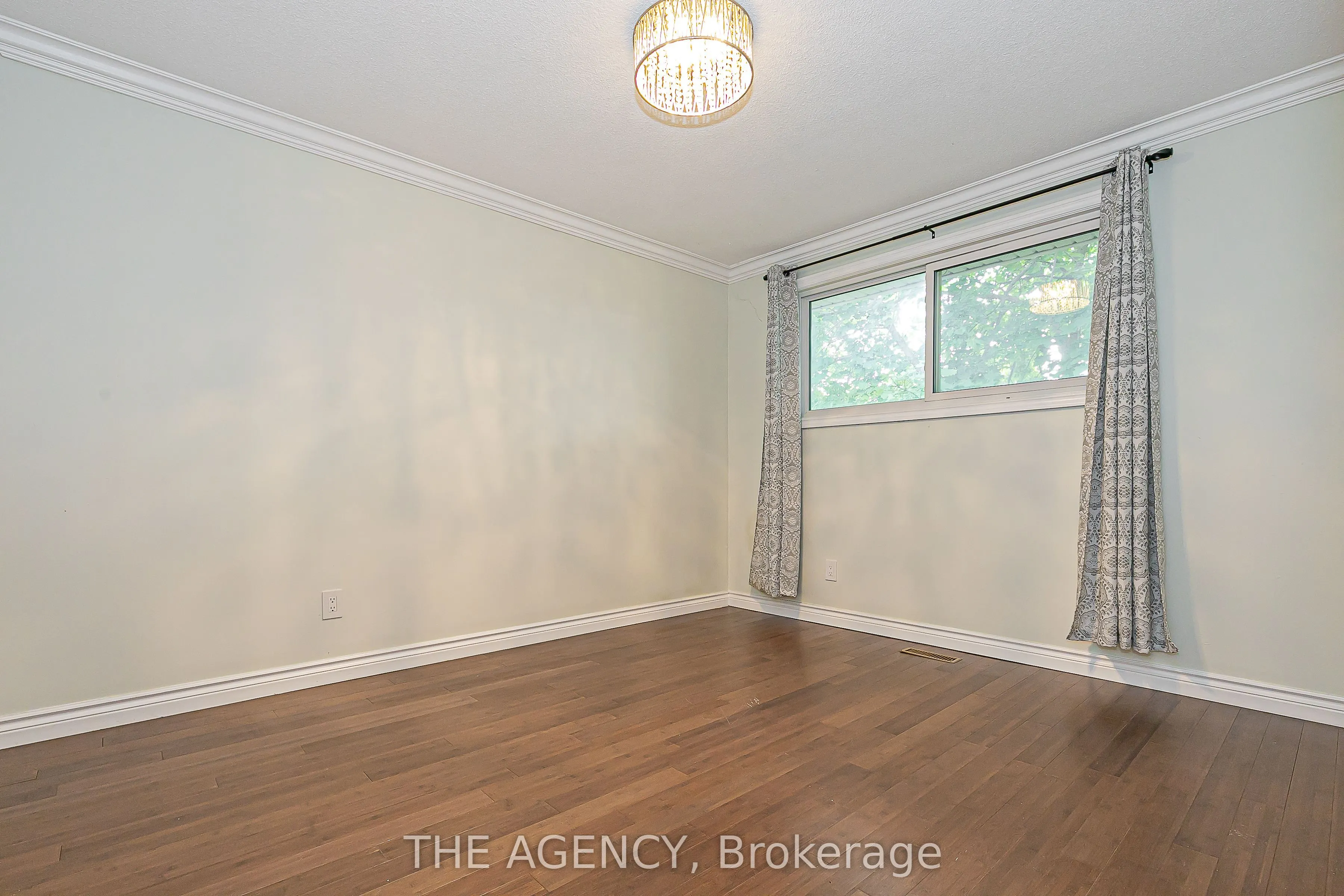 310 Primrose Lane