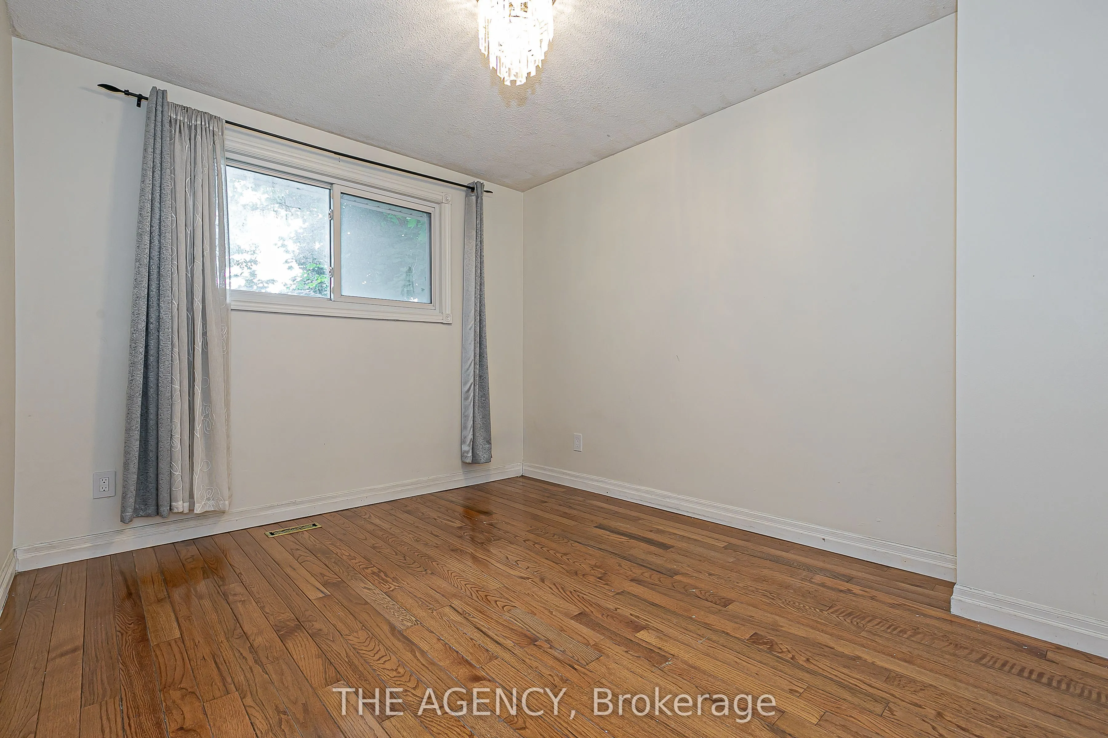 310 Primrose Lane