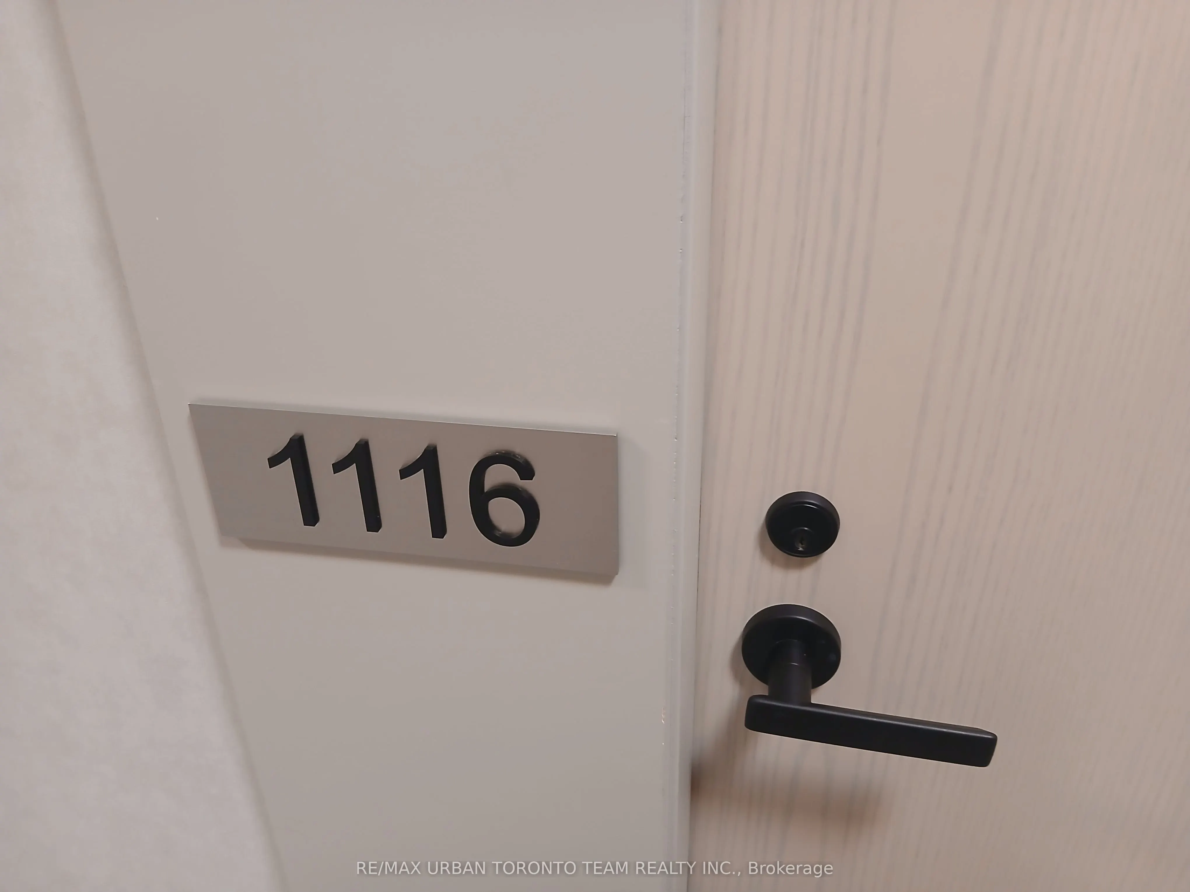 28 Interchange Way, #1116