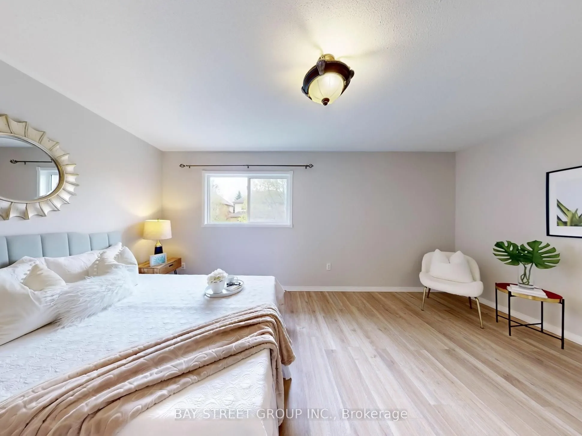 116 Woodroof Crescent